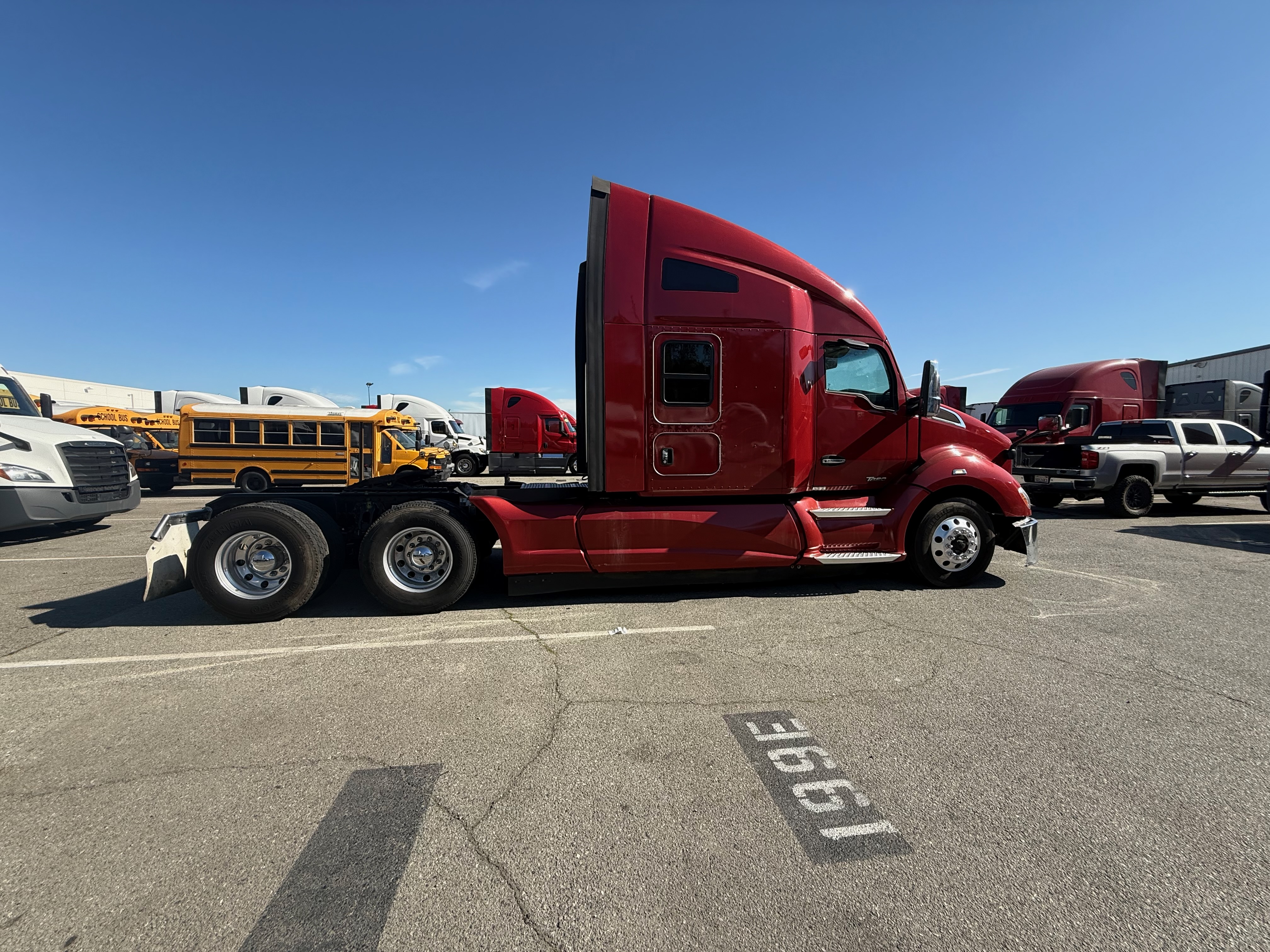 2020 KENWORTH T680 - image 6