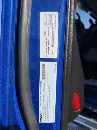 PETERBILT 589 2025 24