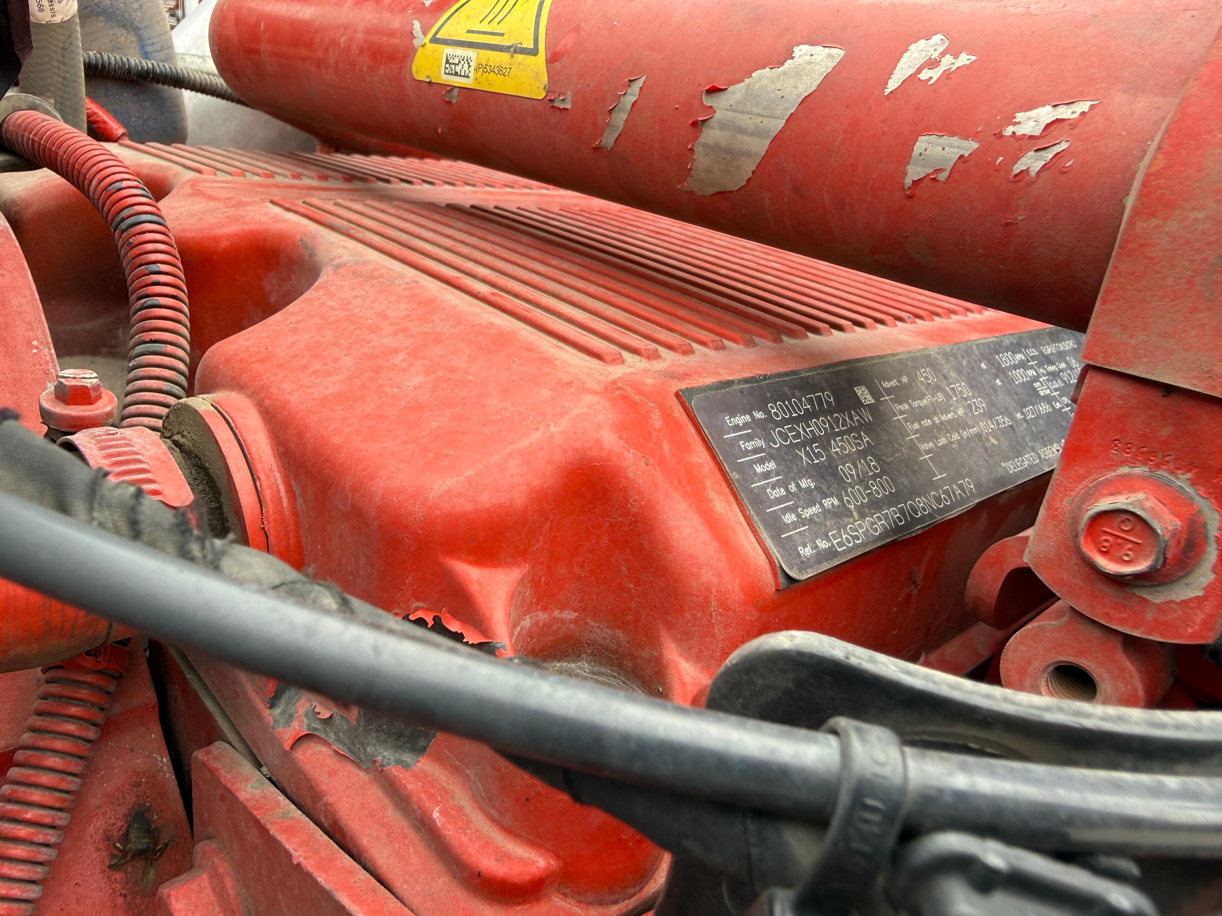 2019 PETERBILT 579 - image 16