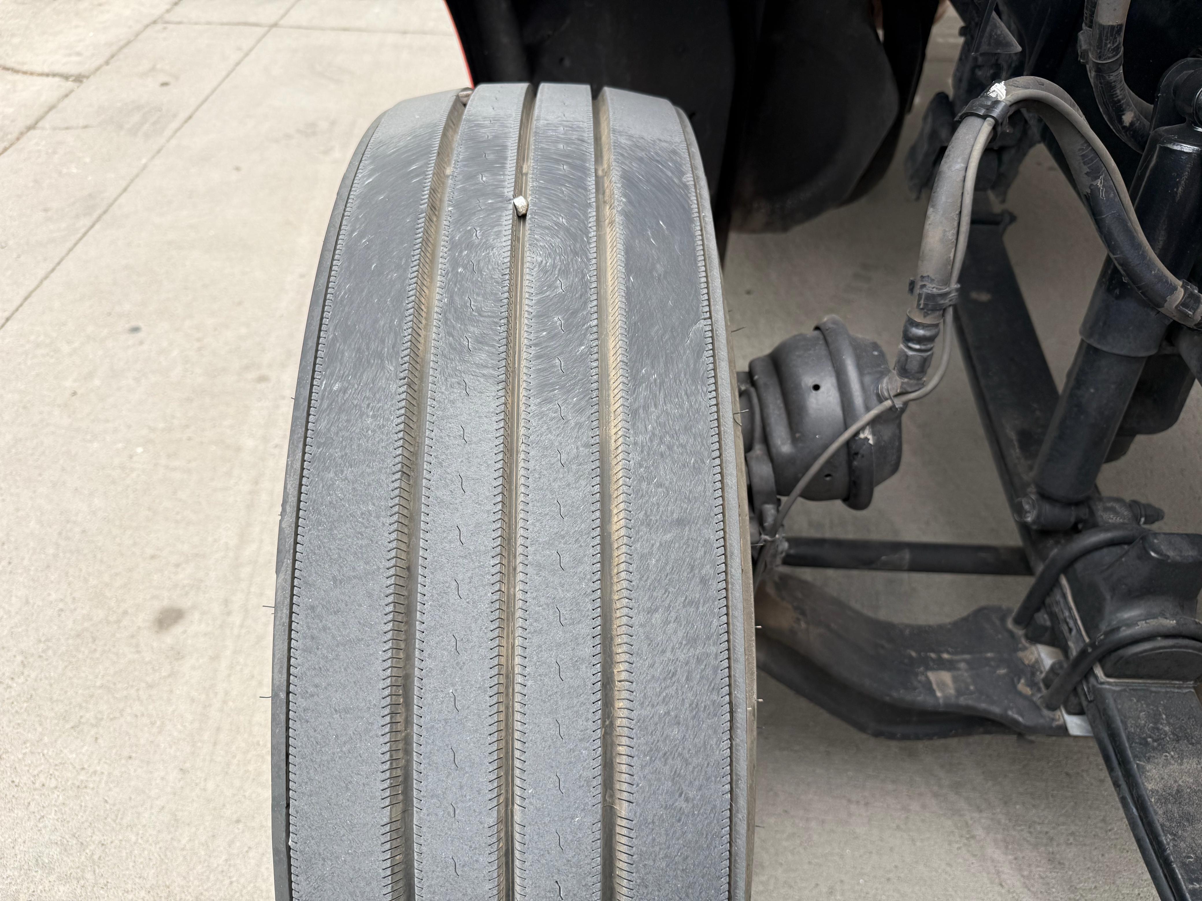 2019 PETERBILT 579 - image 19