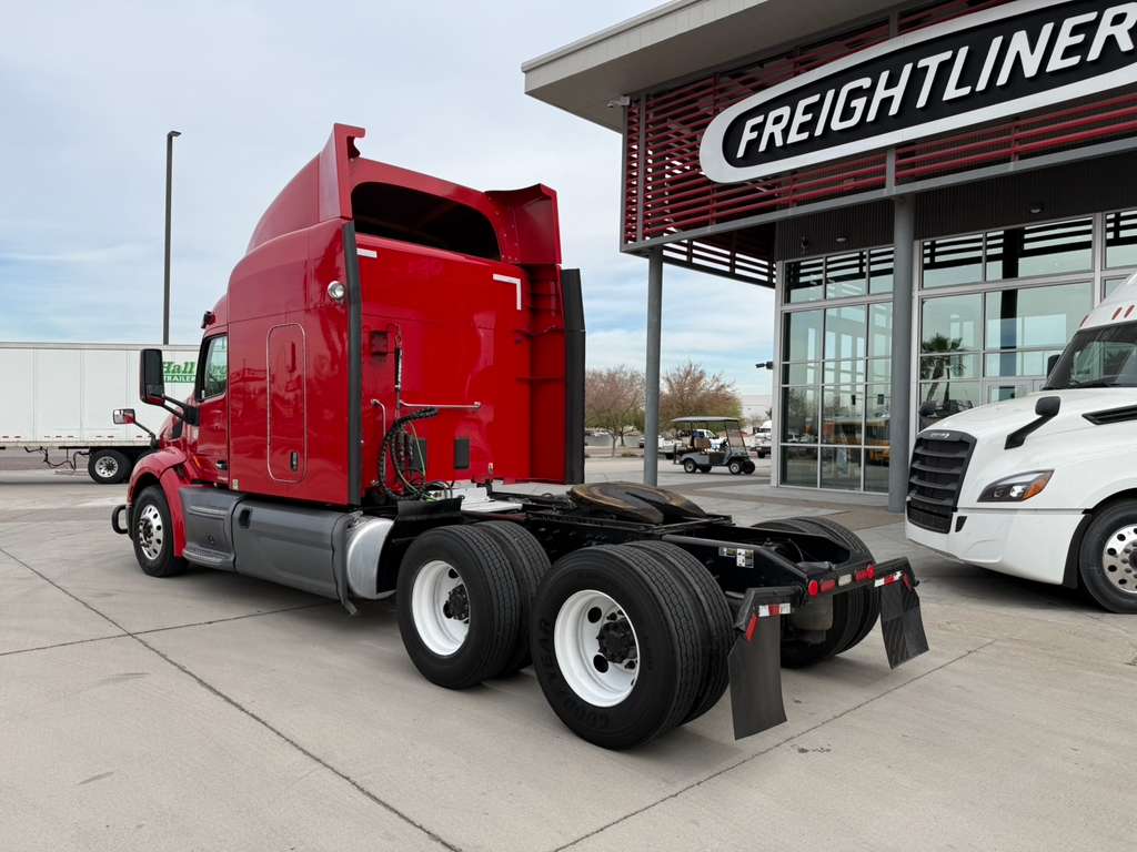 2019 PETERBILT 579 - image 3