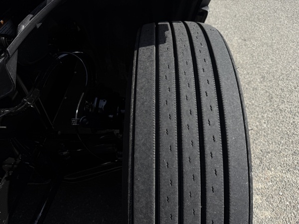 FREIGHTLINER CASCADIA 126DC 2024