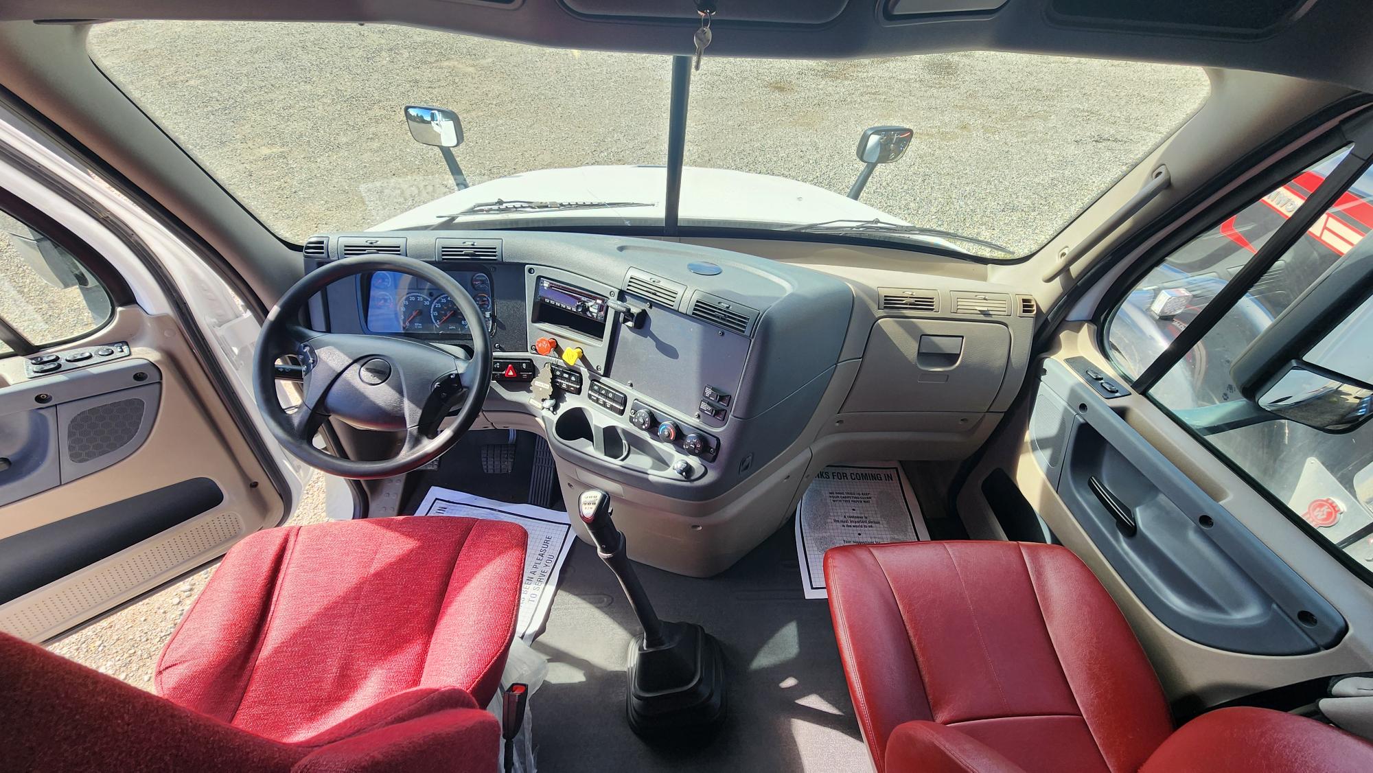 2018 FREIGHTLINER CASCADIA 125SLP - image 16