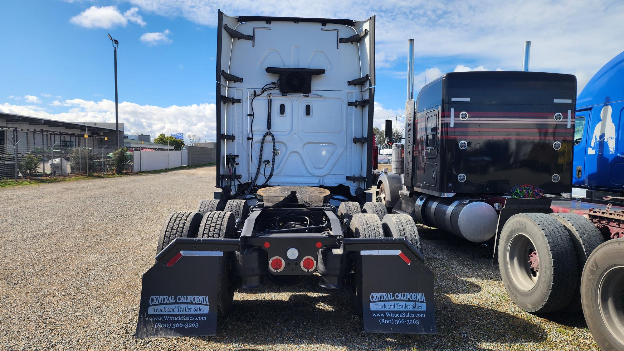 2018 FREIGHTLINER CASCADIA 125SLP - image 5