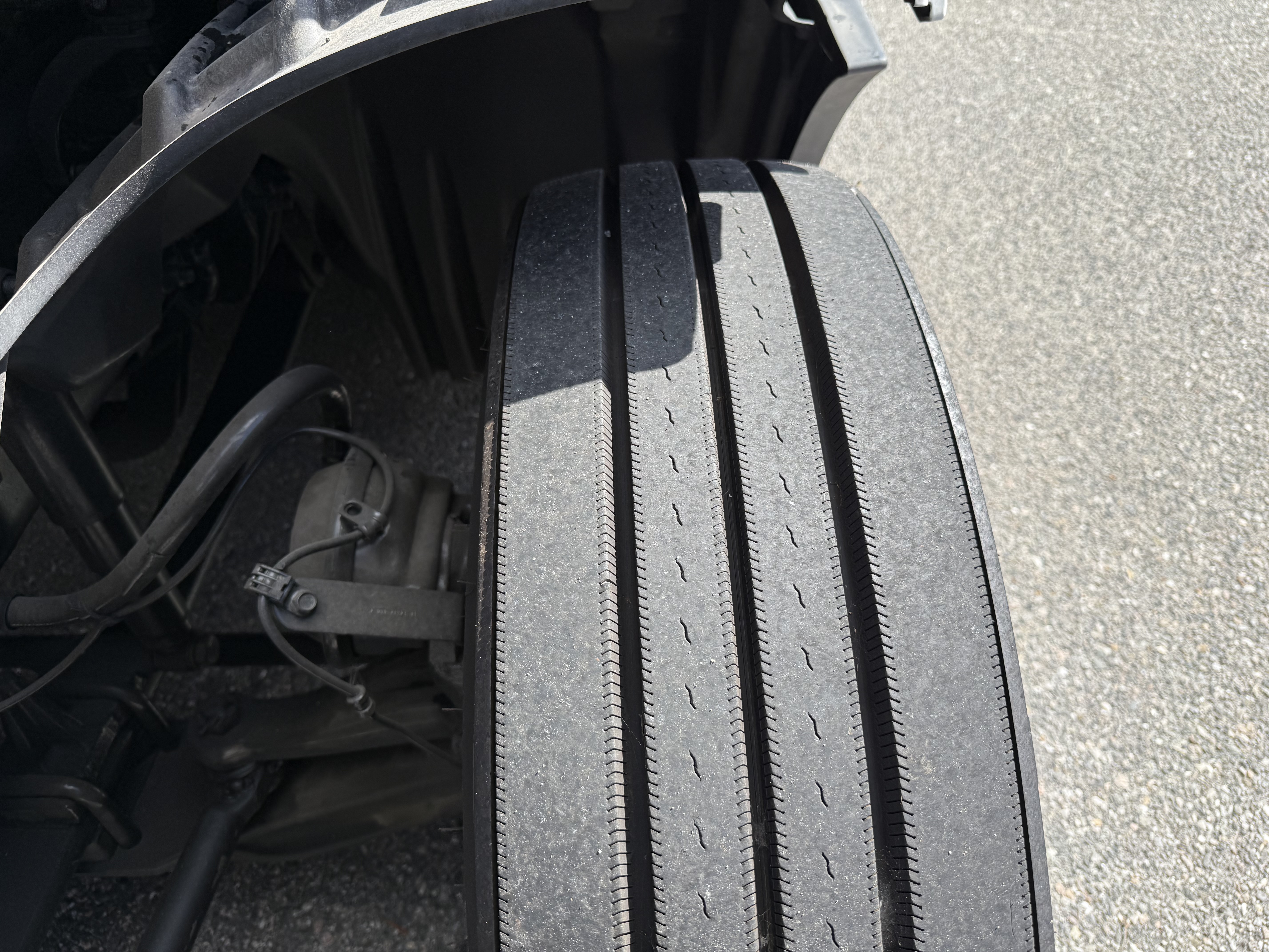 2023 FREIGHTLINER CASCADIA 126SLP - image 11