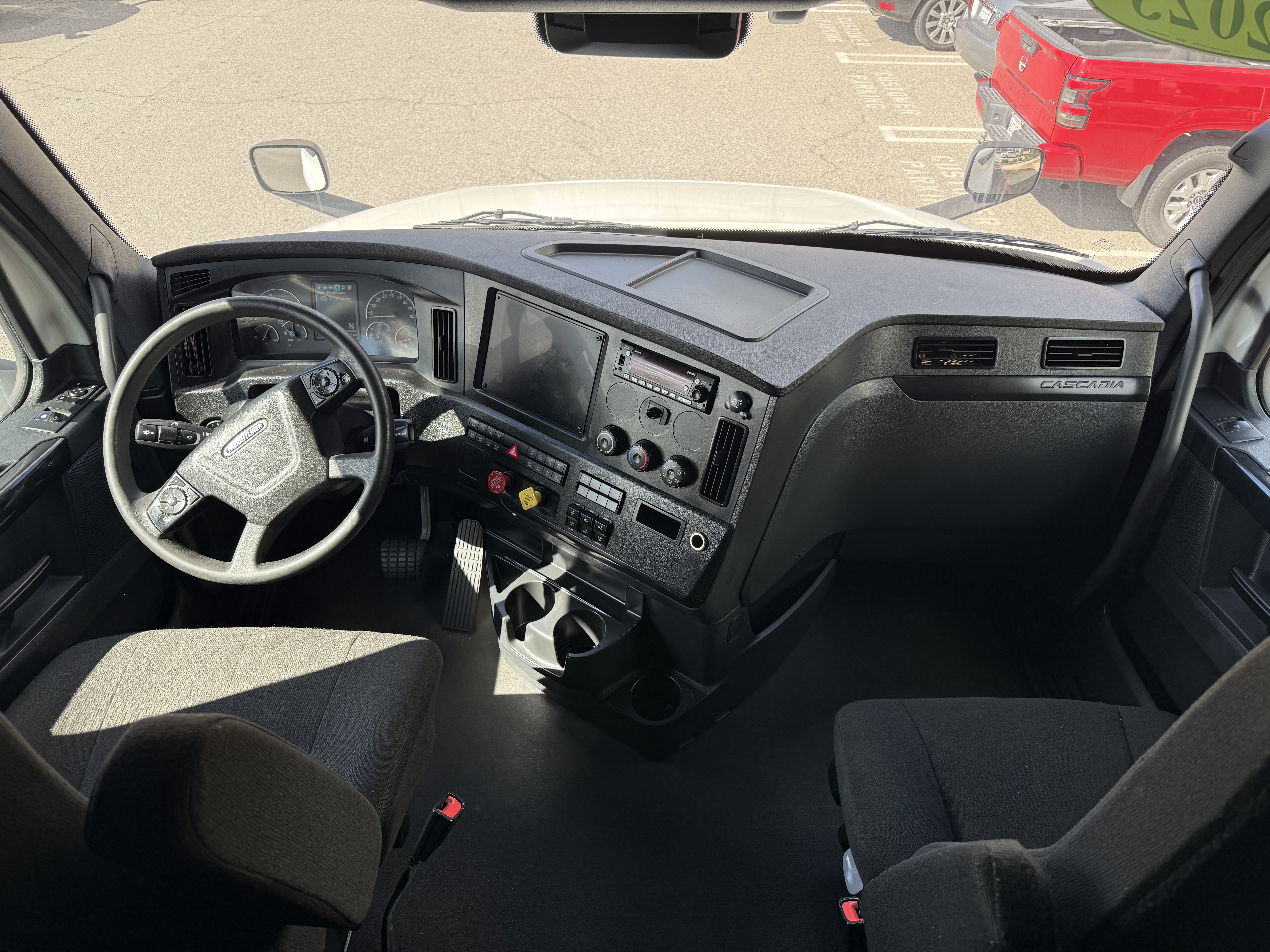 2023 FREIGHTLINER CASCADIA 126SLP - image 14