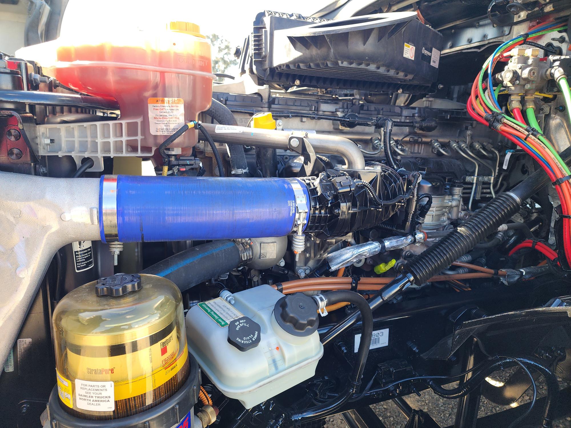 2022 FREIGHTLINER CASCADIA 126DC - image 12