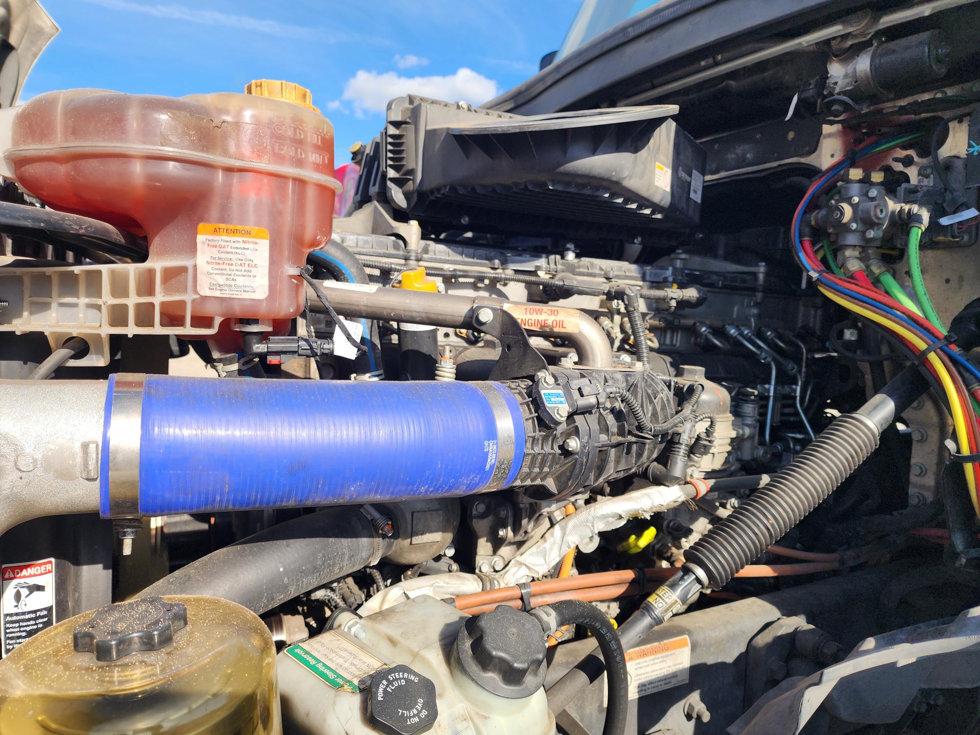 2022 FREIGHTLINER CASCADIA 126DC - image 15