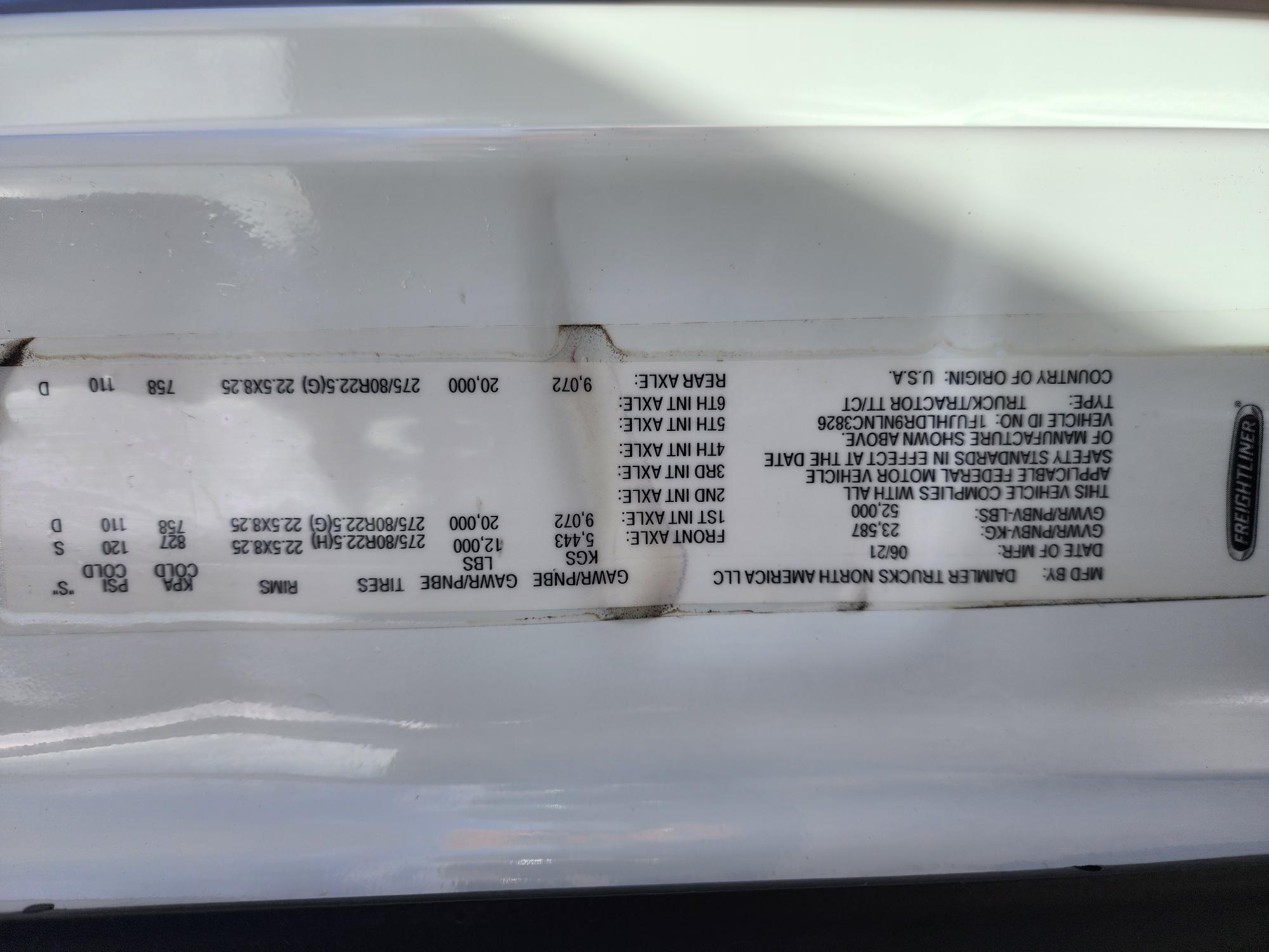 2022 FREIGHTLINER CASCADIA 126DC - image 21