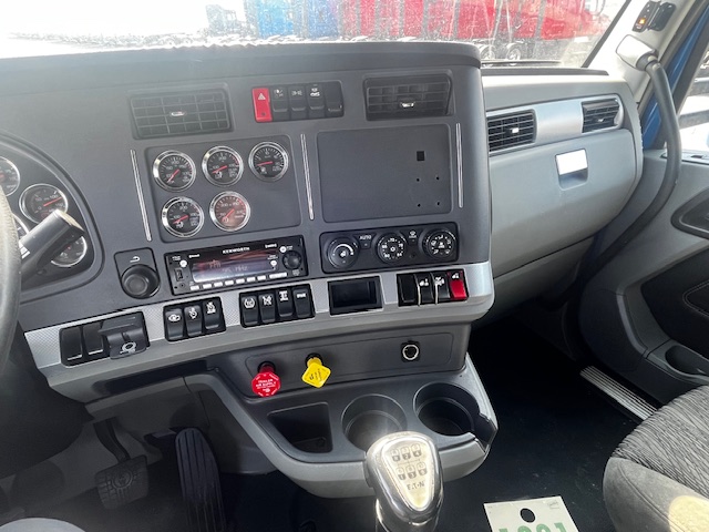 2020 KENWORTH T680 - image 15