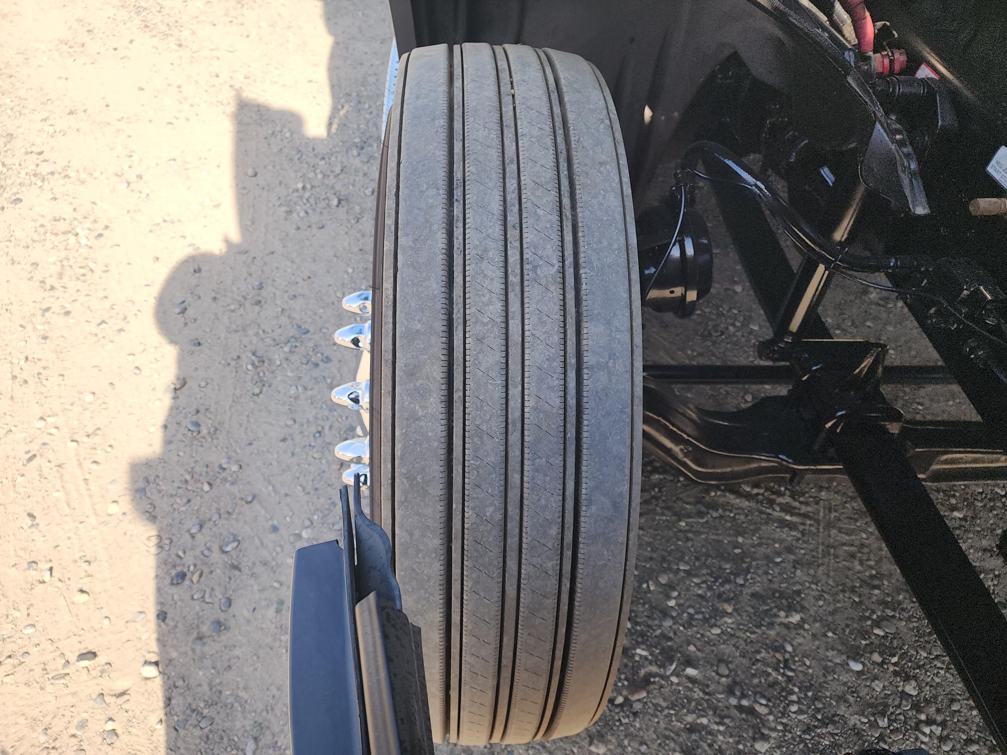 2022 FRIGHTLINER CASCADIA 126DC — photo 11