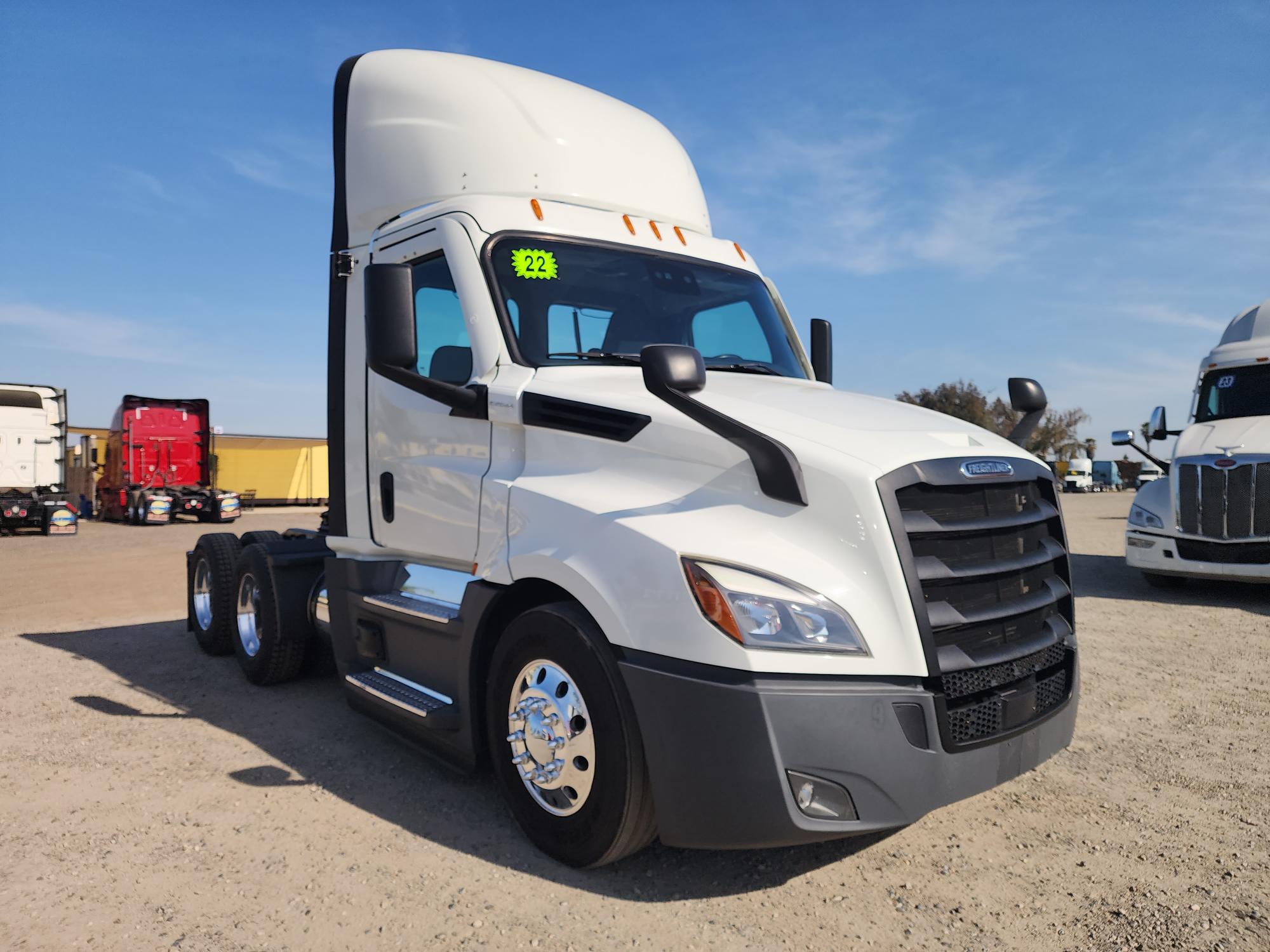 2022 FRIGHTLINER CASCADIA 126DC — photo 8