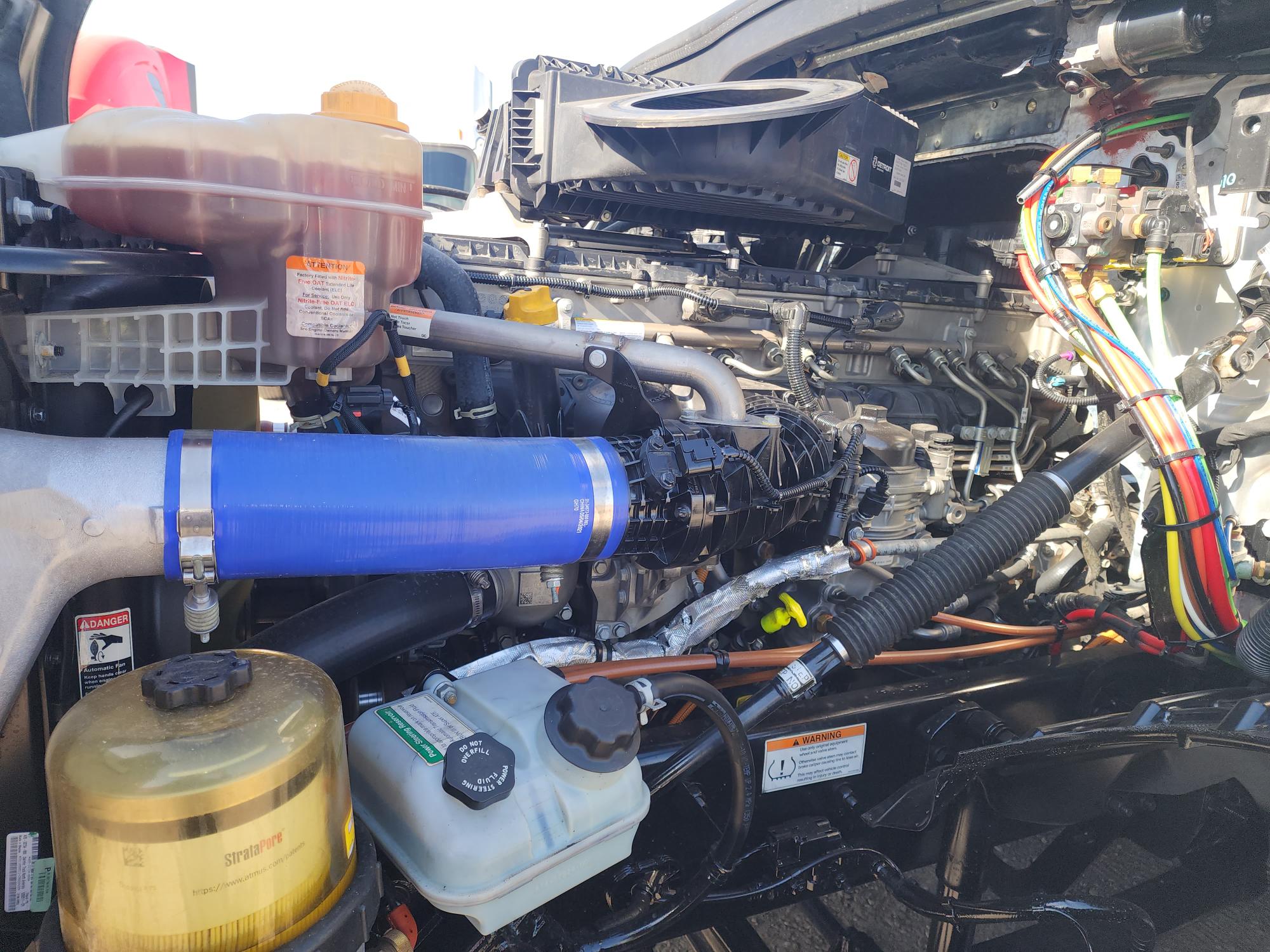 2022 FRIGHTLINER CASCADIA 126DC — photo 10