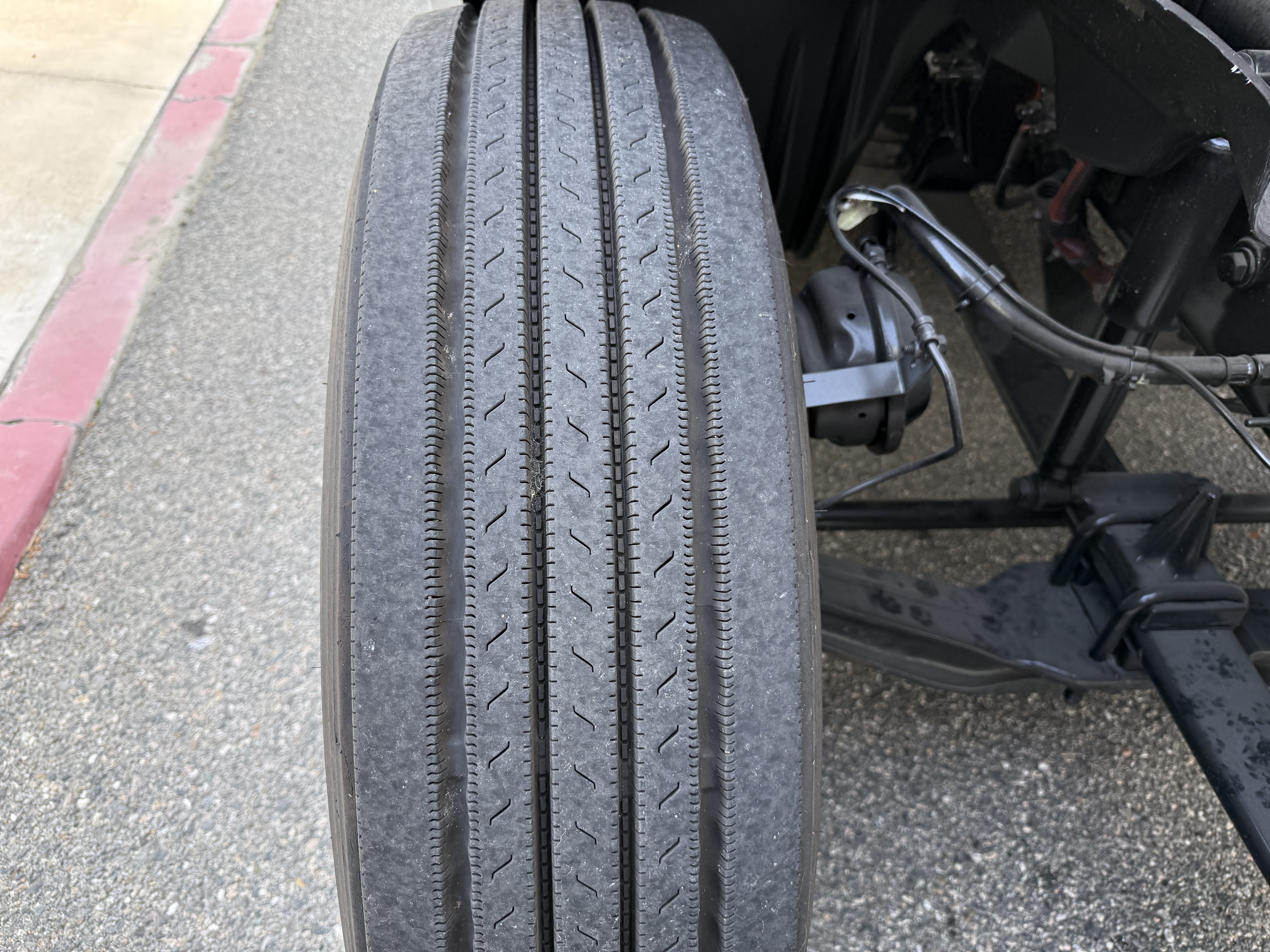 2023 FREIGHTLINER CASCADIA 126SLP - image 13