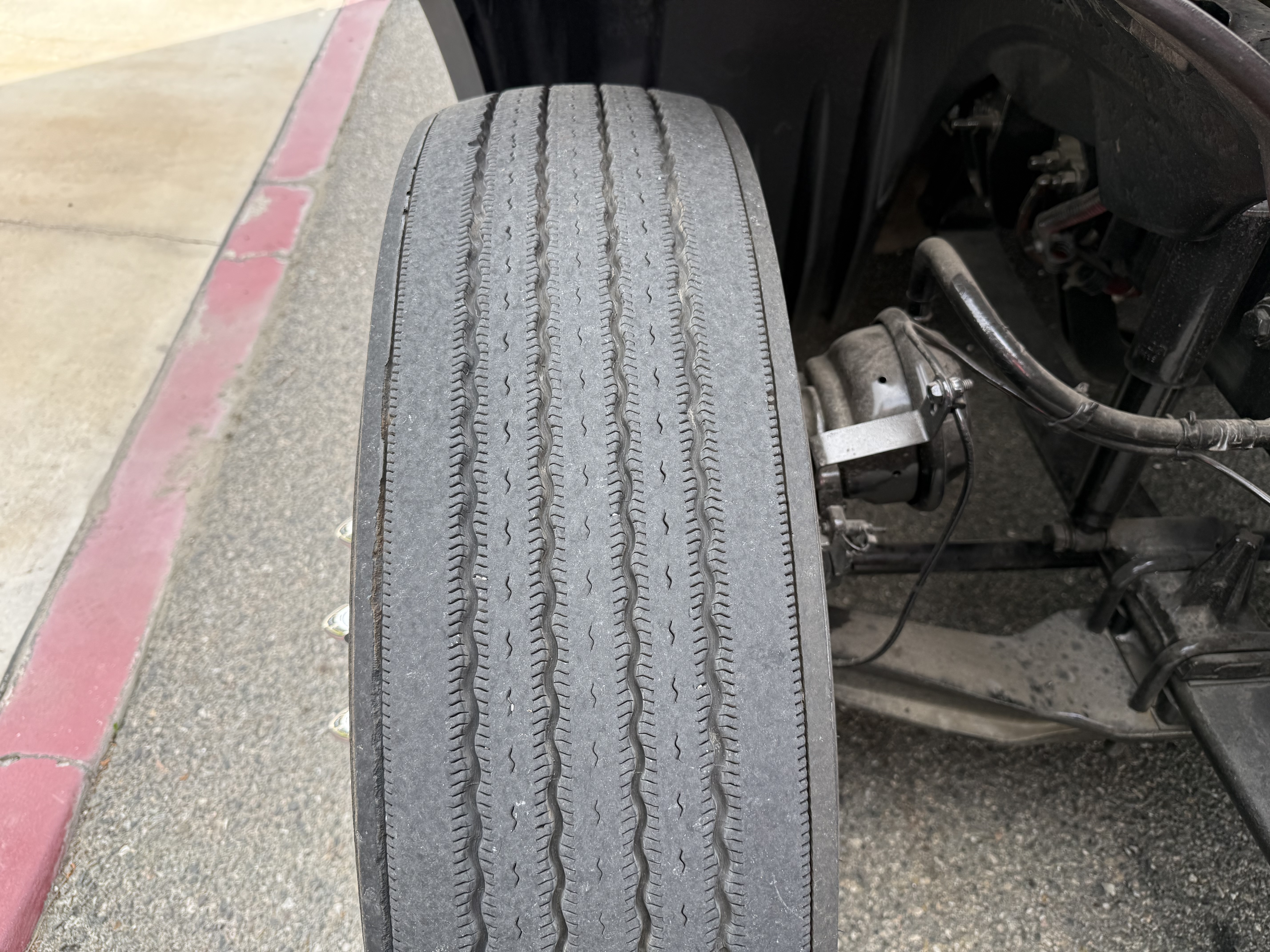 2021 FREIGHTLINER CASCADIA 126SLP - image 13