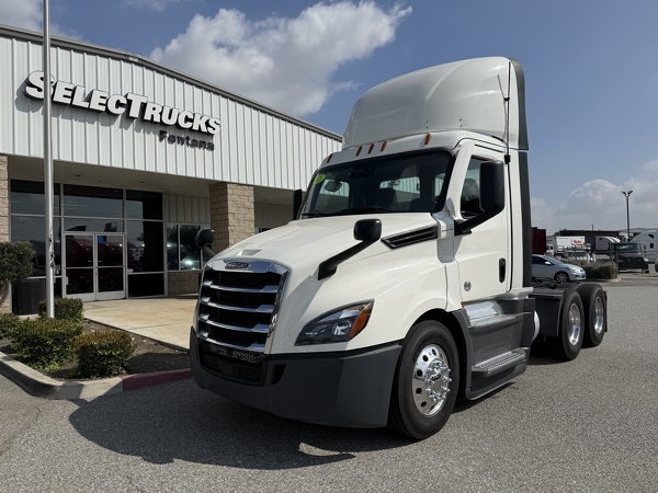 FREIGHTLINER CASCADIA 126DC 2021