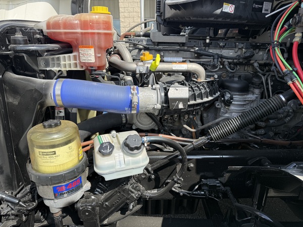 FREIGHTLINER CASCADIA 126DC 2021