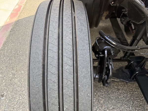 FREIGHTLINER CASCADIA 126DC 2021