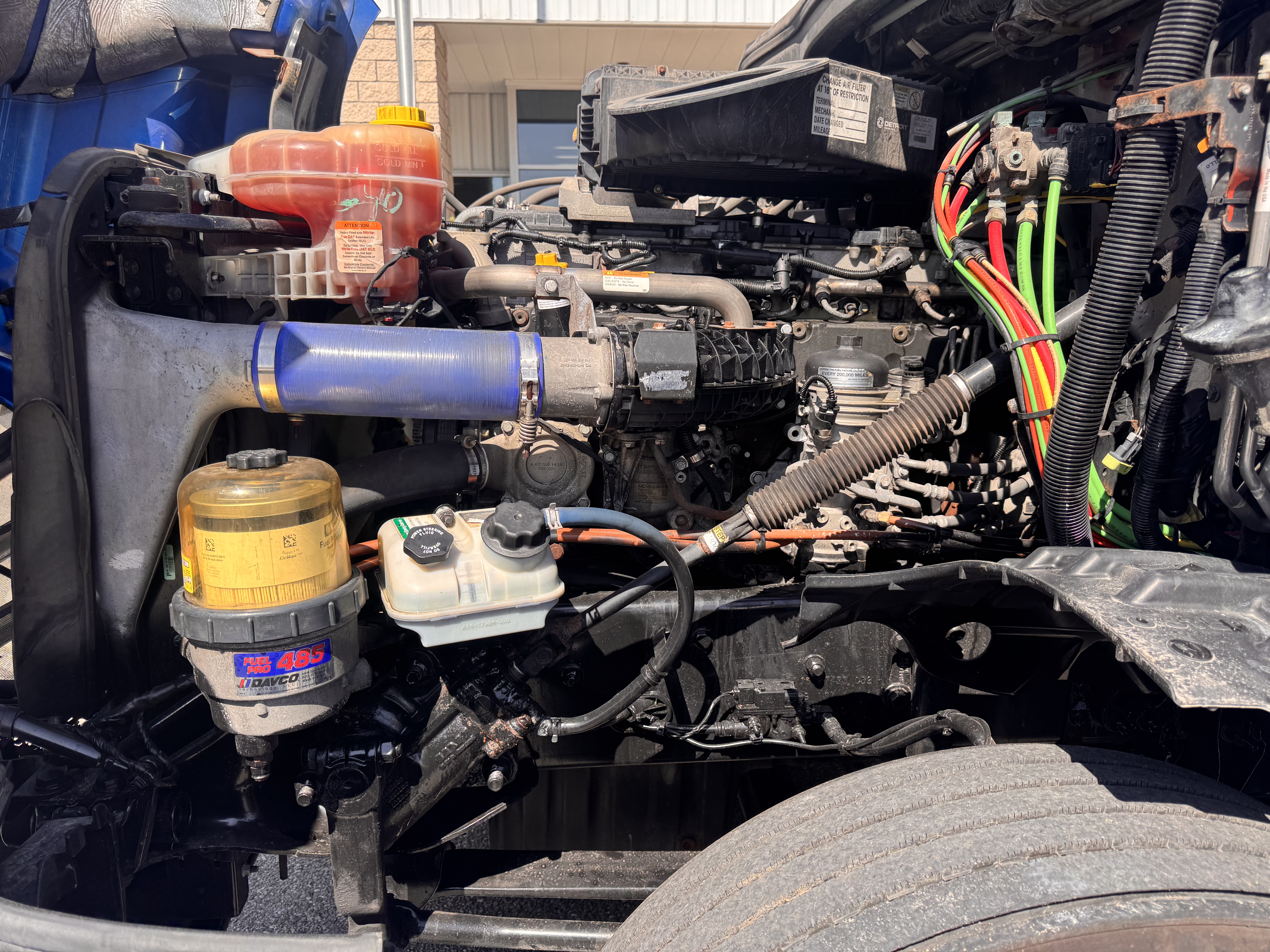 2020 FREIGHTLINER CASCADIA 126SLP - image 9