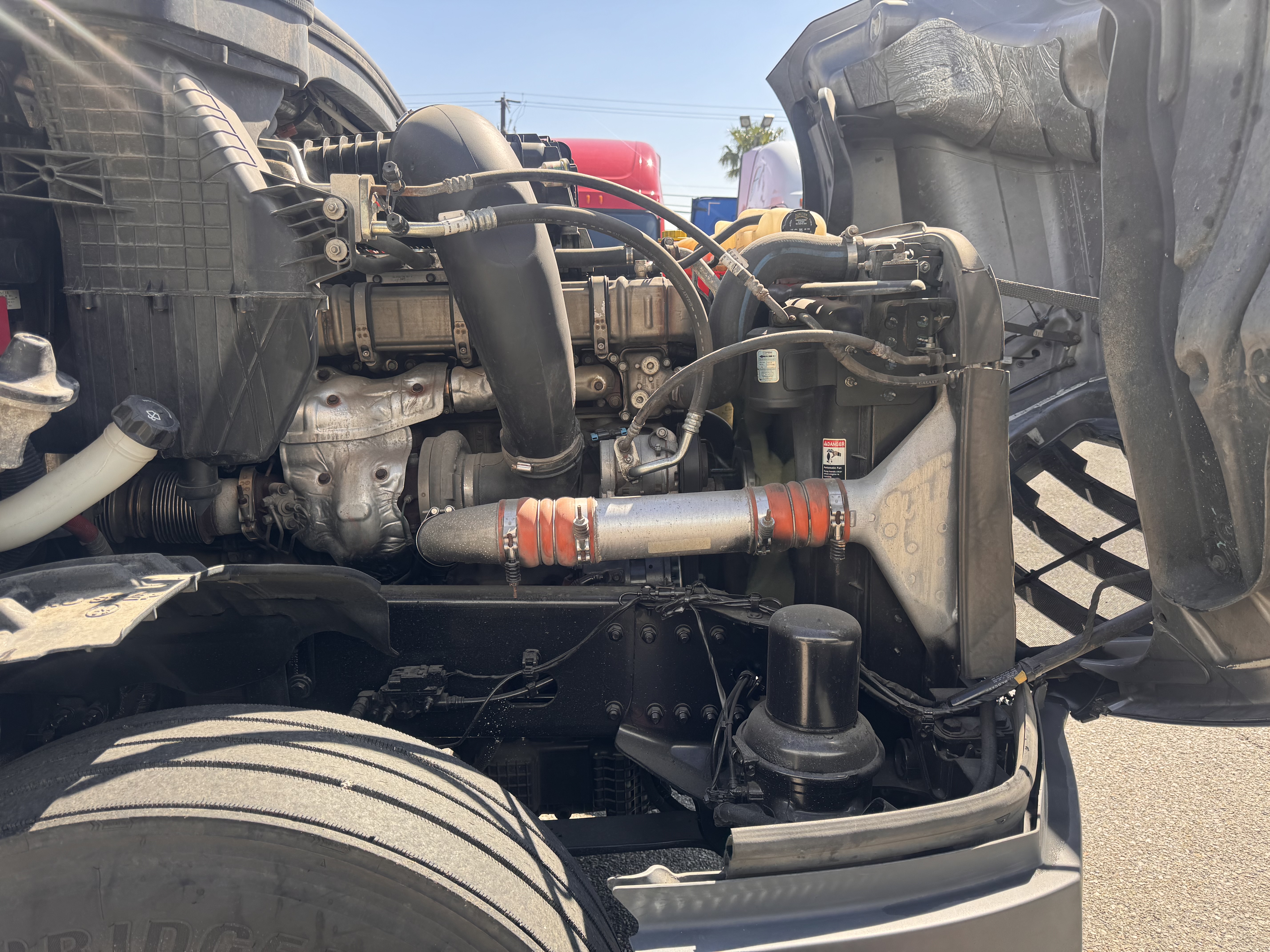 2021 FREIGHTLINER CASCADIA 126SLP - image 10