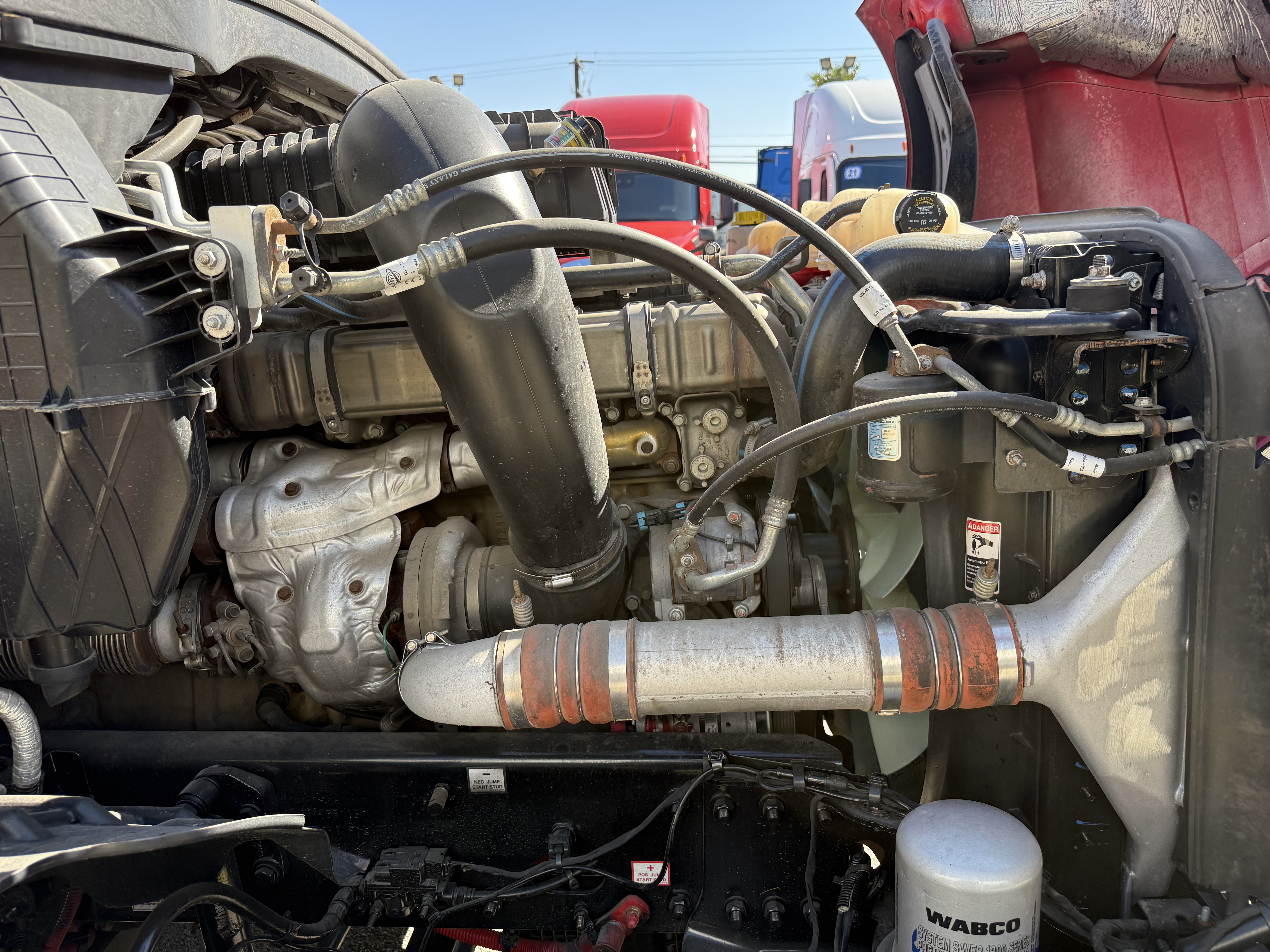 2021 FREIGHTLINER CASCADIA 126SLP - image 9