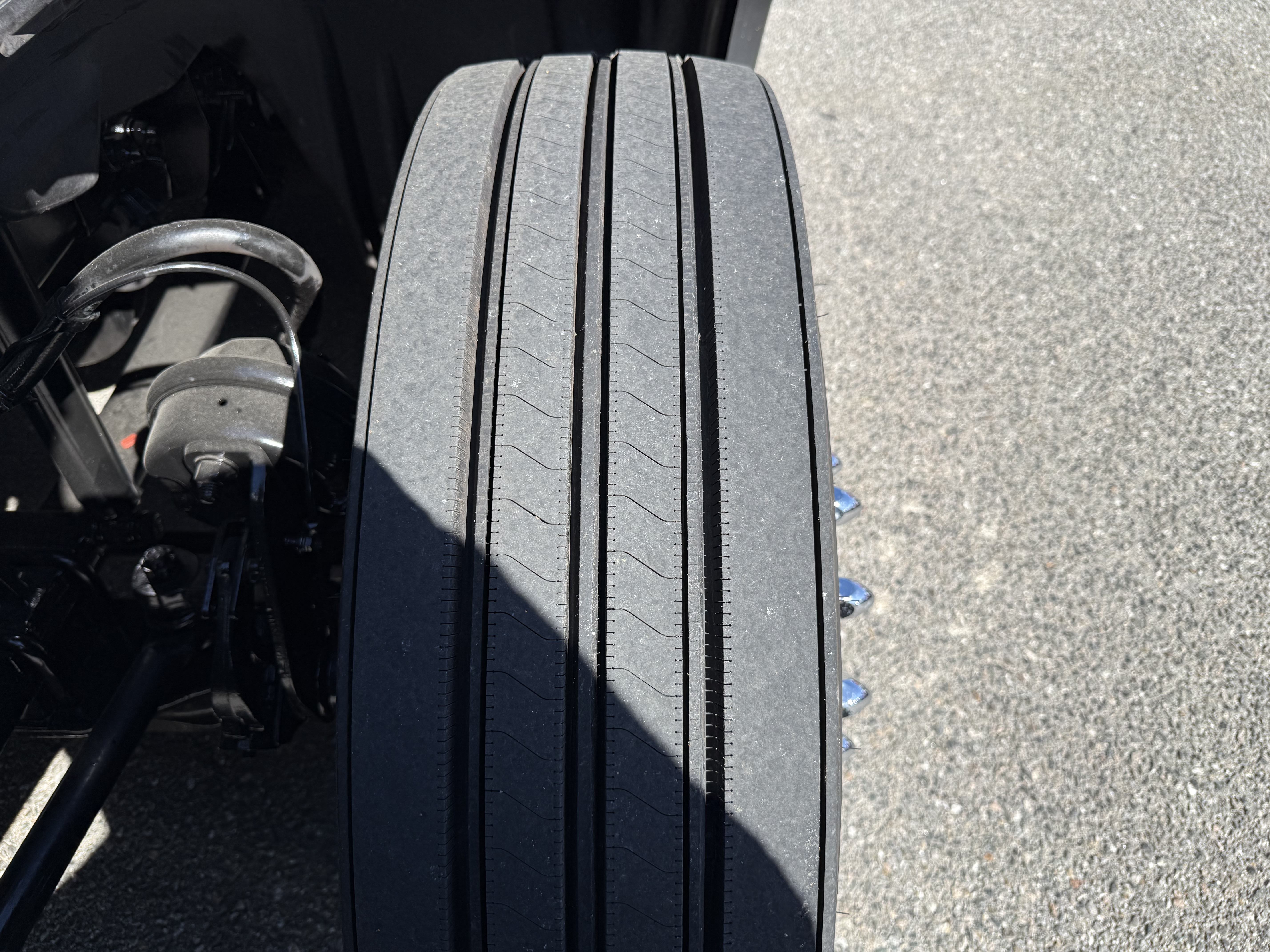 2021 FREIGHTLINER CASCADIA 126DC - image 12