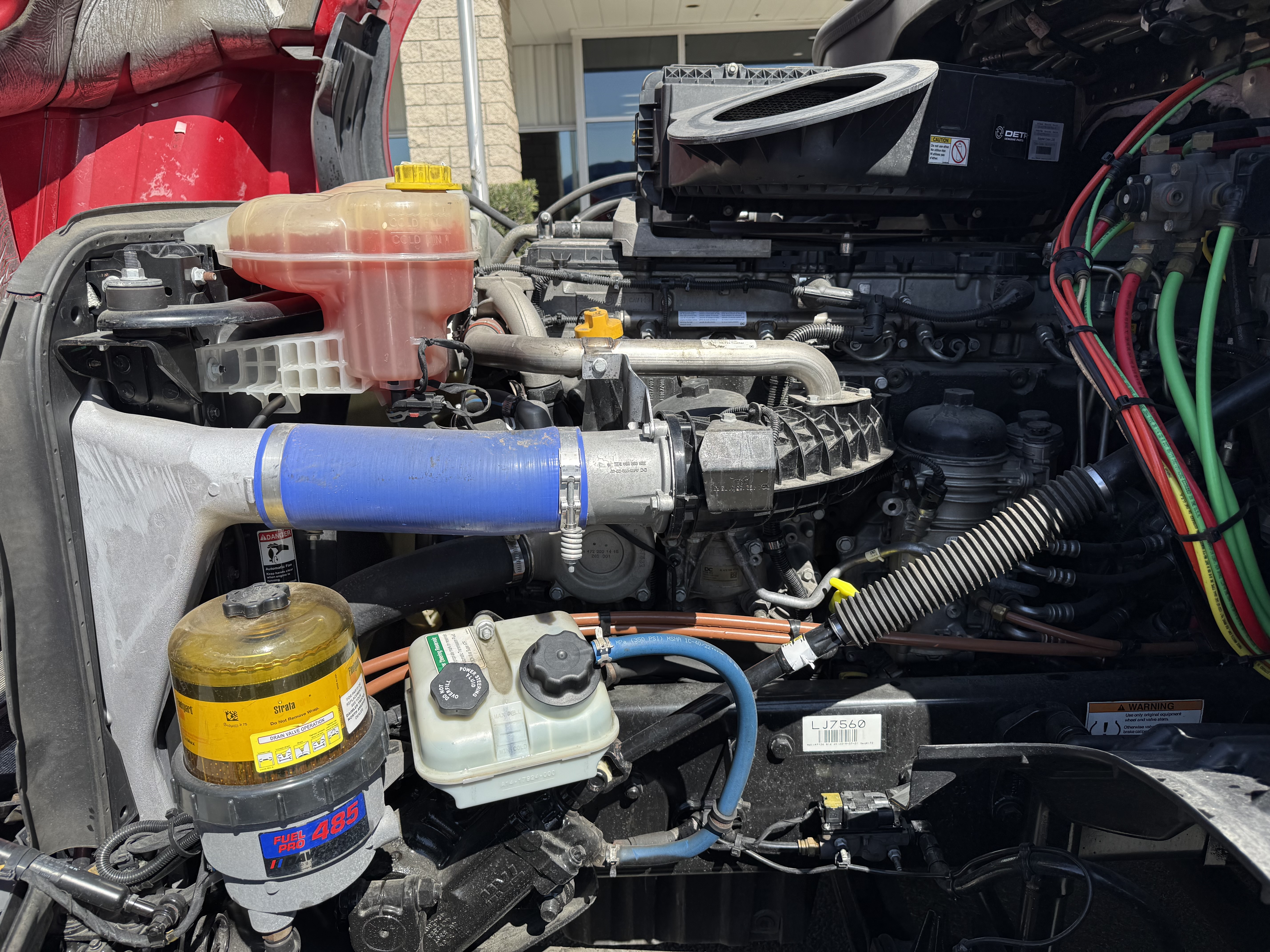 2020 FREIGHTLINER CASCADIA 126SLP - image 10