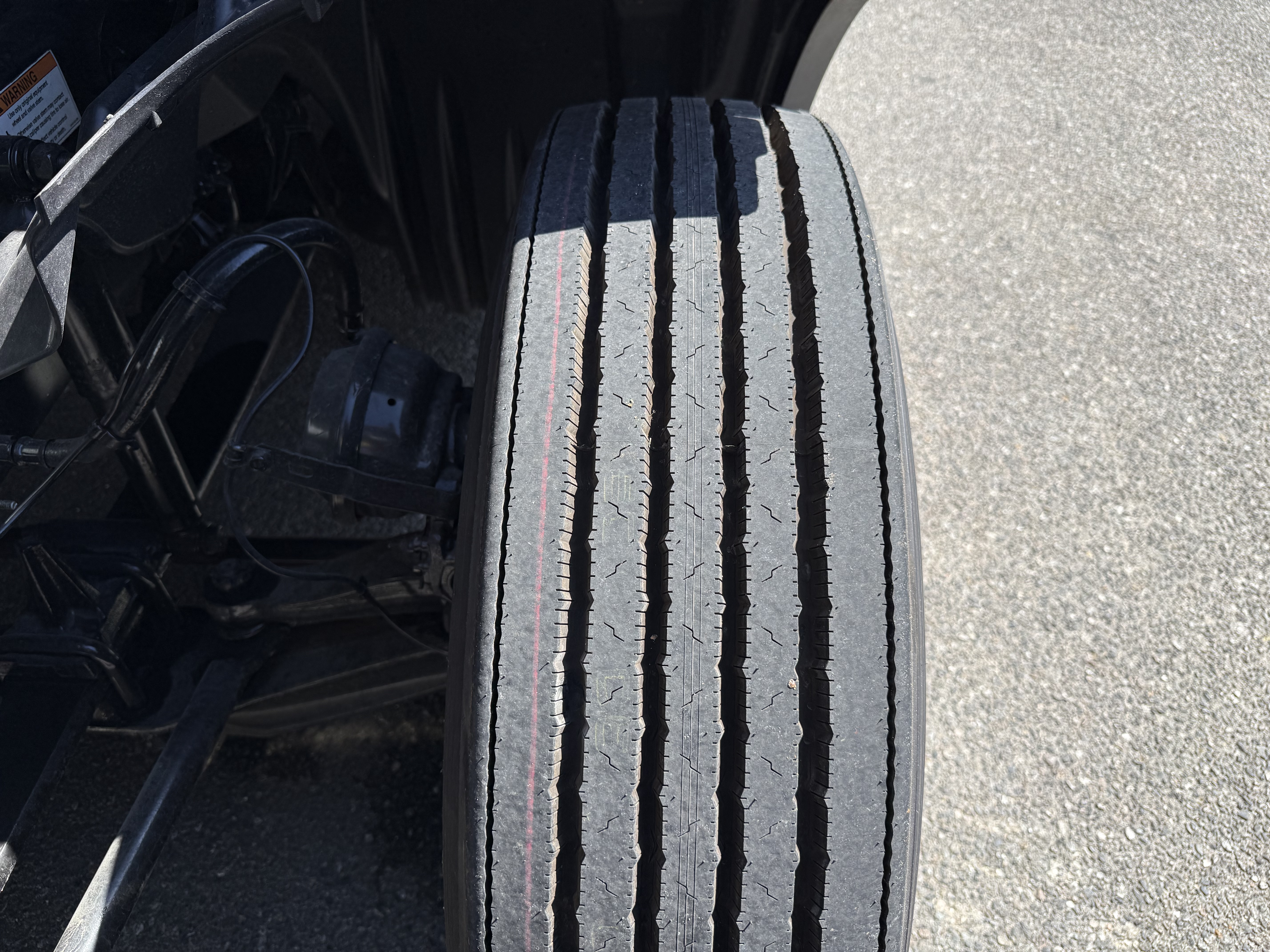 2020 FREIGHTLINER CASCADIA 126SLP - image 12