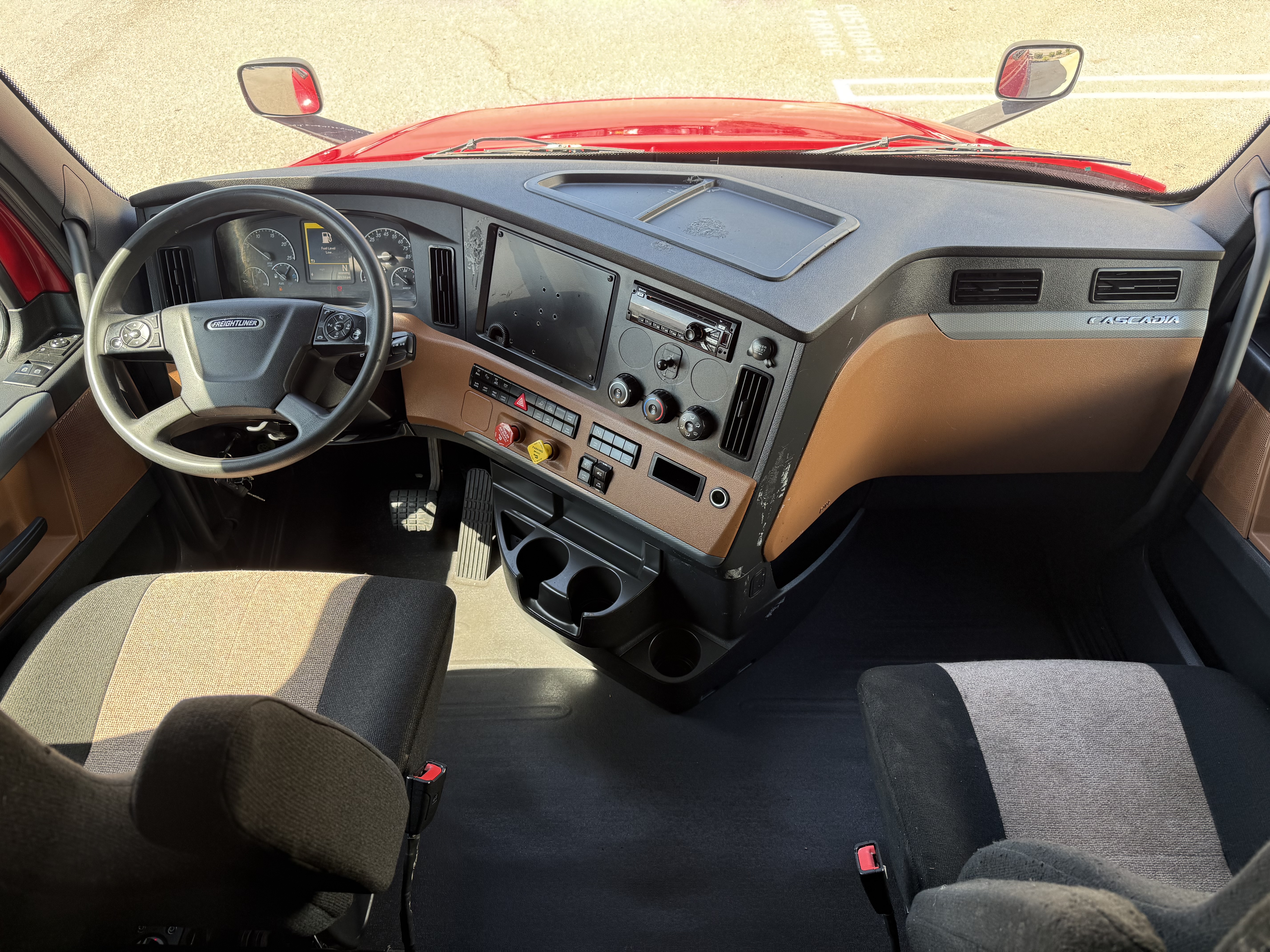 2020 FREIGHTLINER CASCADIA 126SLP - image 14