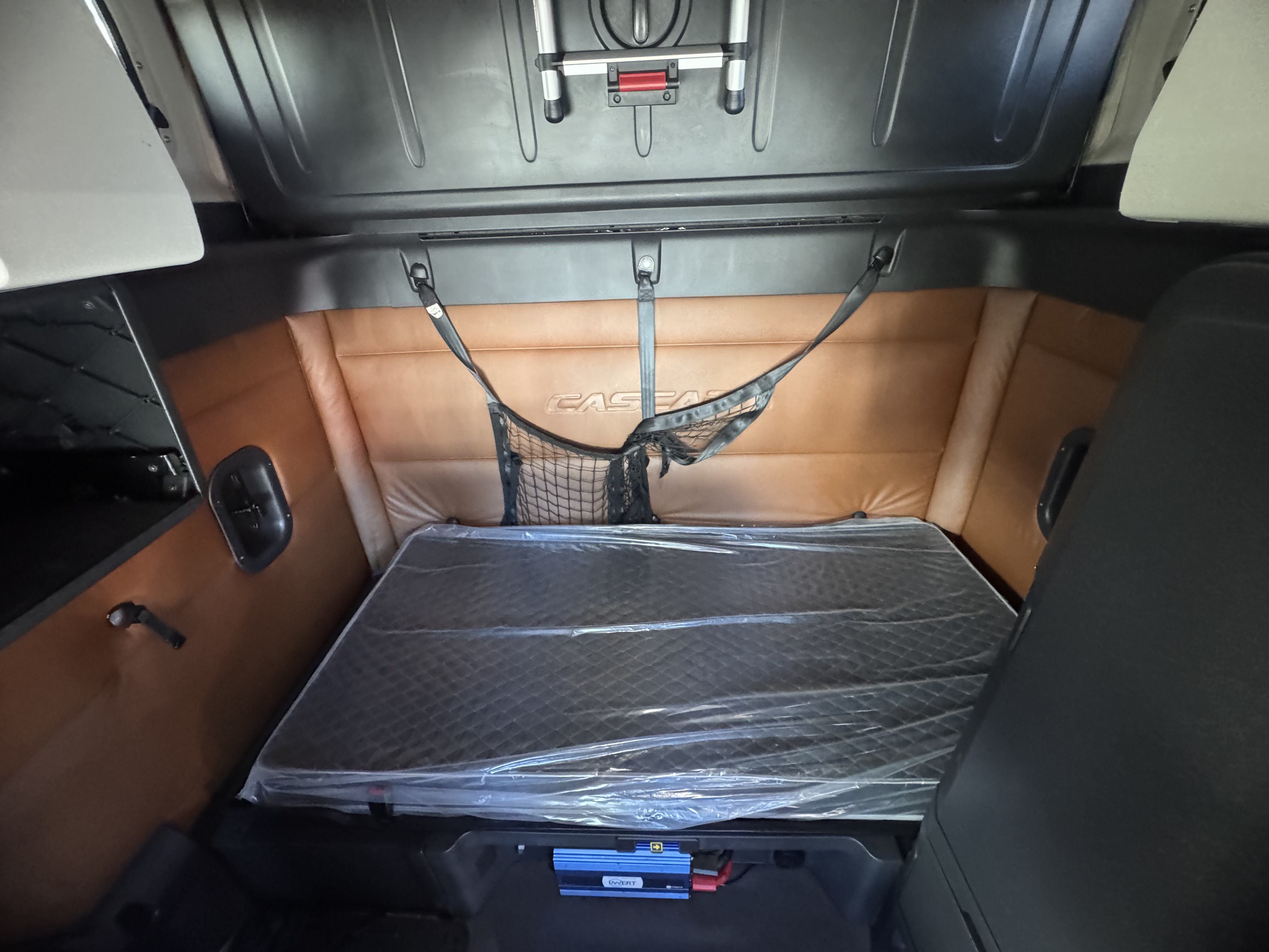 2021 FREIGHTLINER CASCADIA 126SLP - image 17