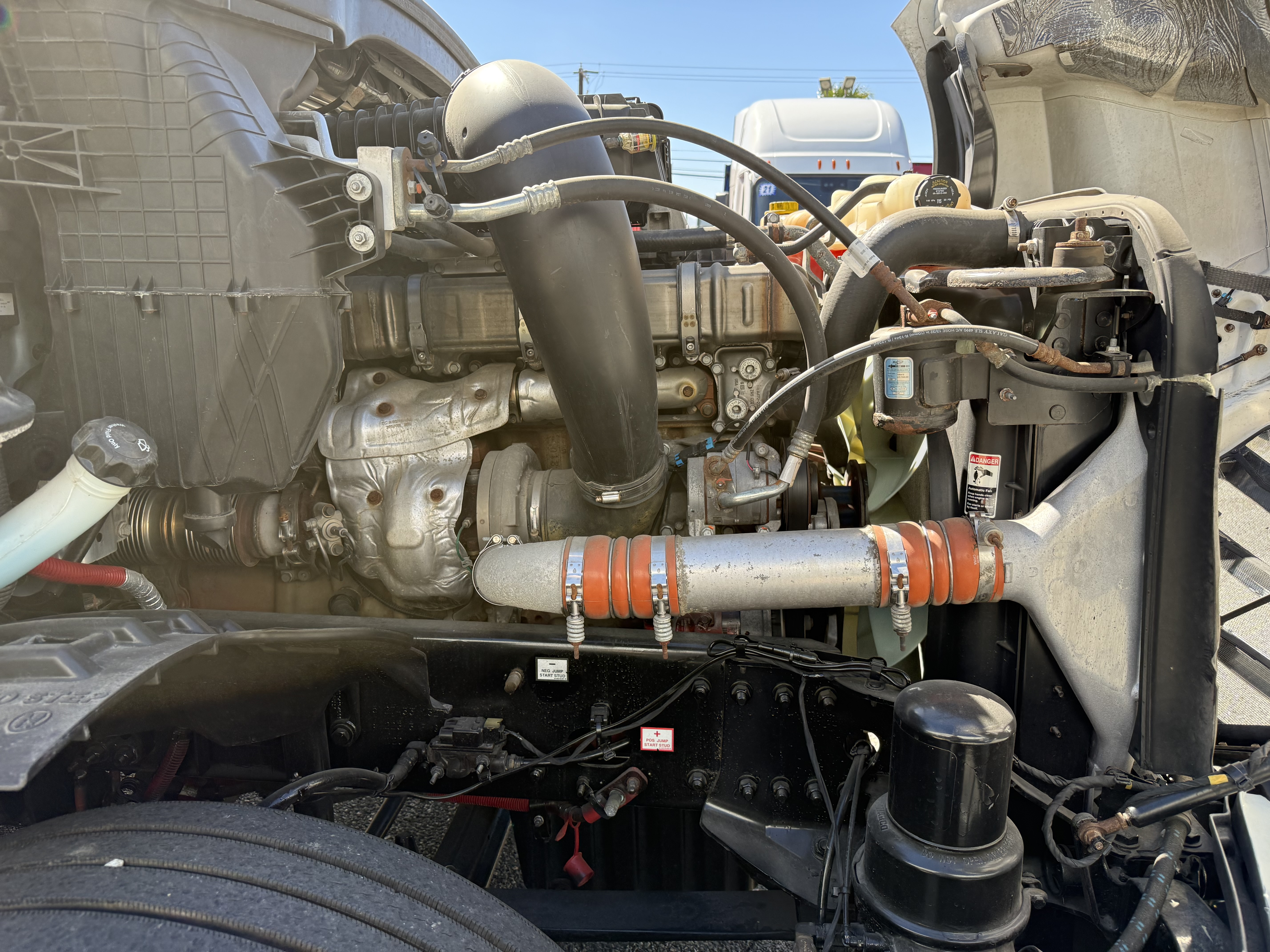 2020 FREIGHTLINER CASCADIA 126SLP — photo 10