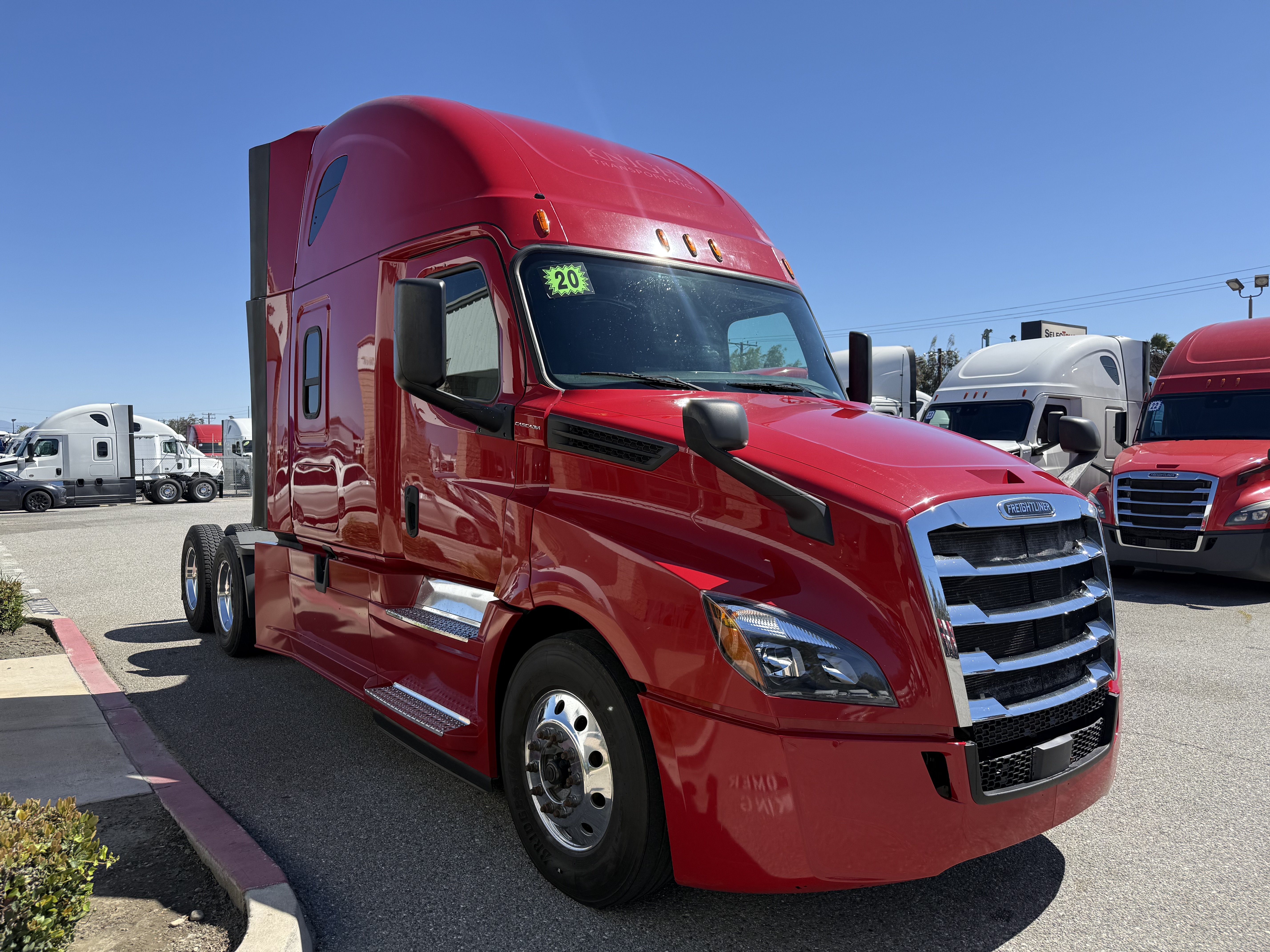 2020 FREIGHTLINER CASCADIA 126SLP - image 8