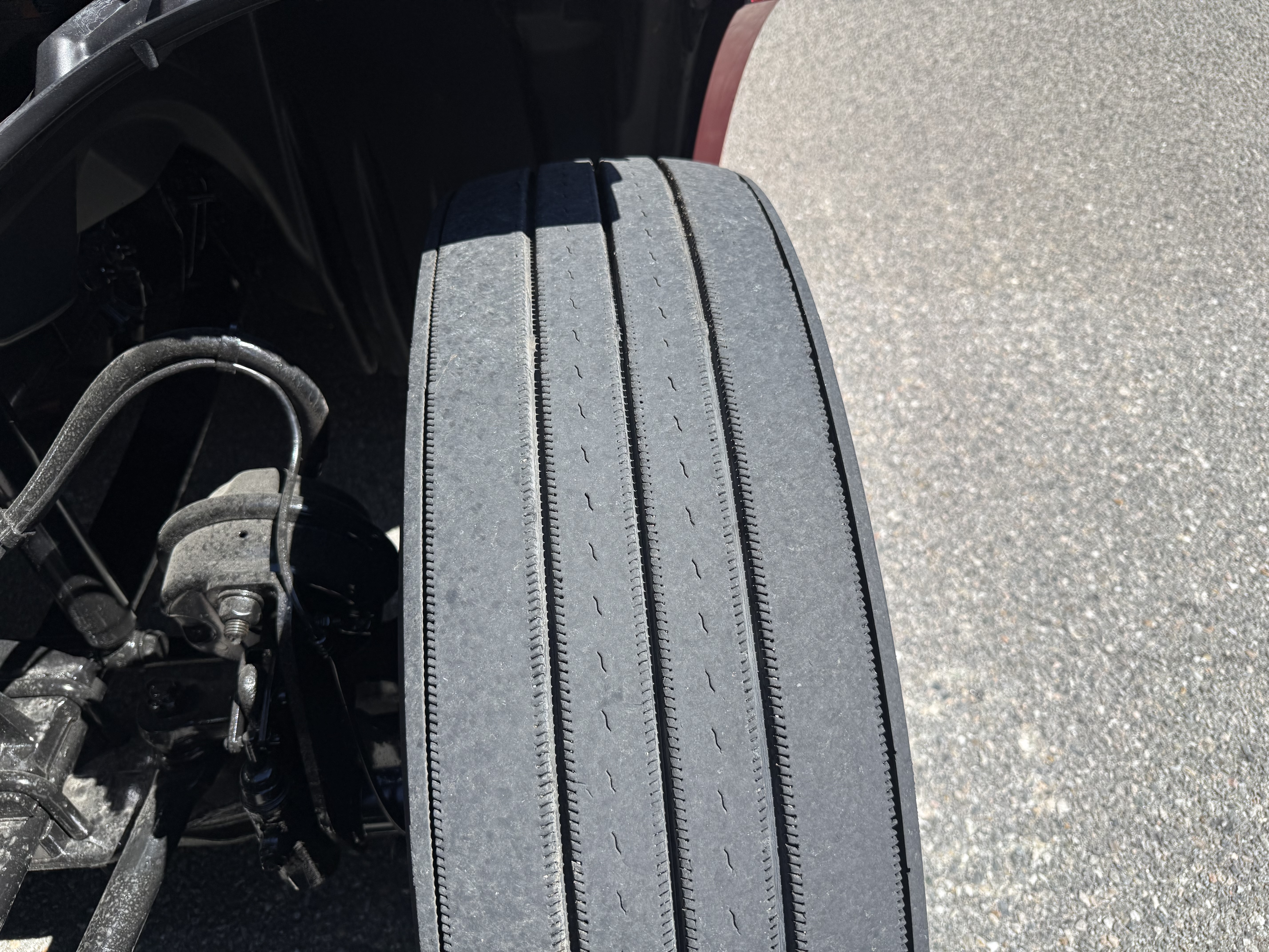 2020 FREIGHTLINER CASCADIA 126SLP - image 13