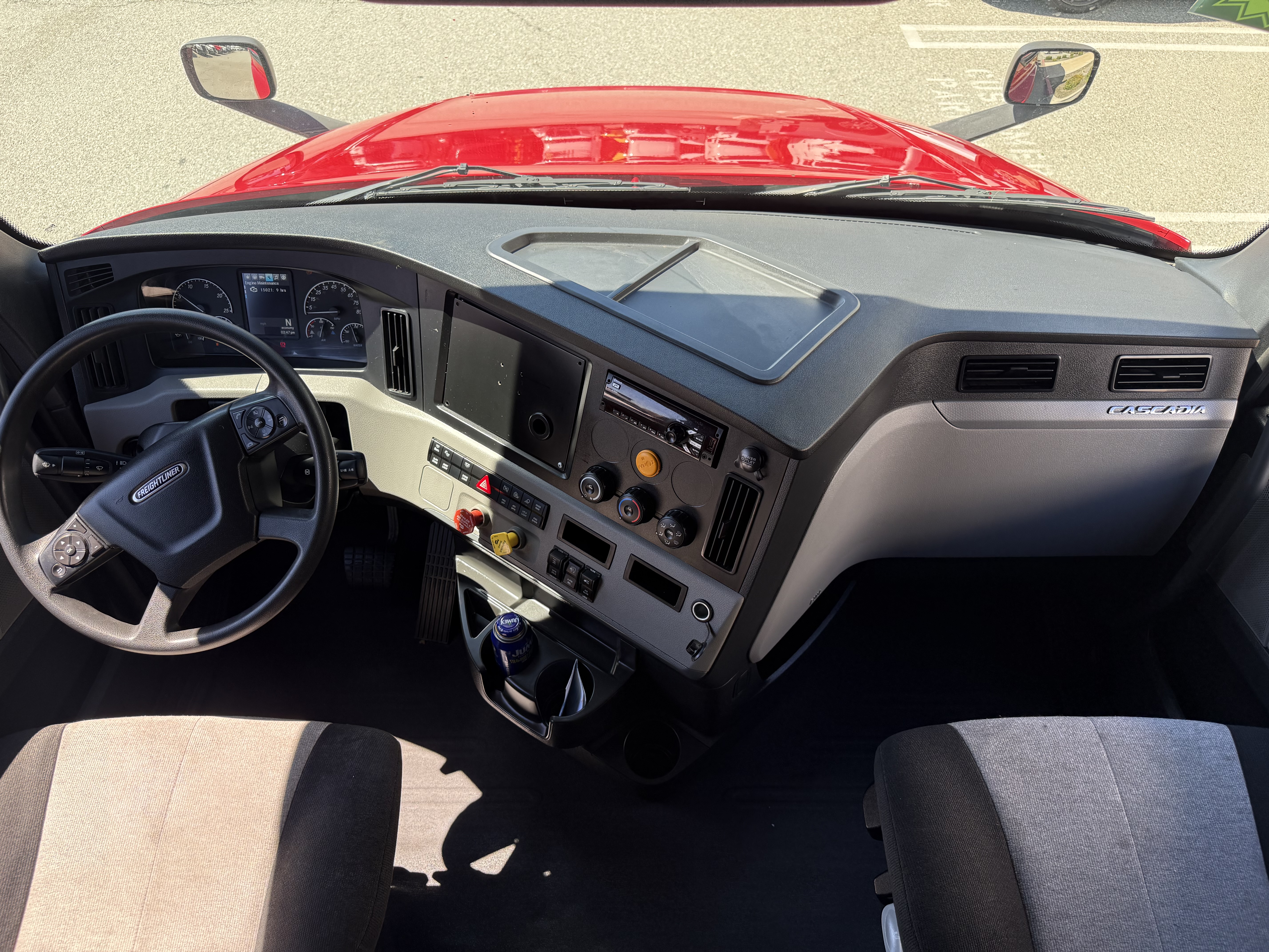 2020 FREIGHTLINER CASCADIA 126SLP - image 17