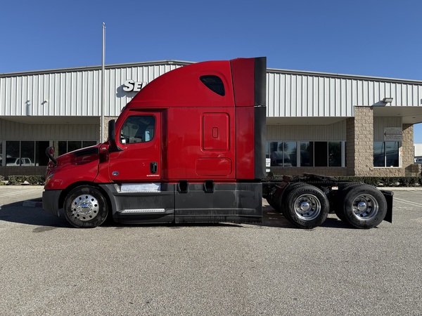 FREIGHTLINER CASCADIA 126SLP 2021 4