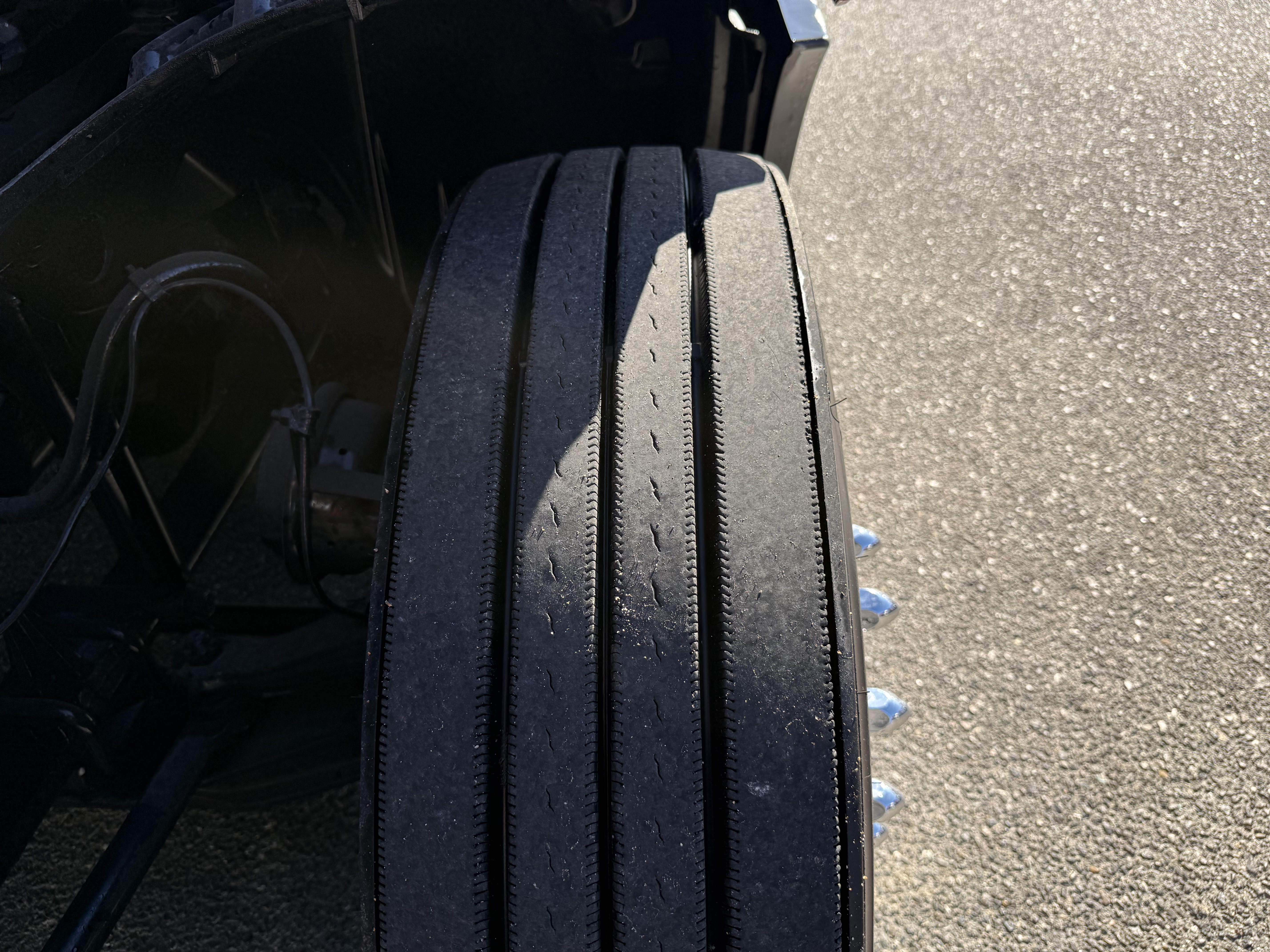 2021 FREIGHTLINER CASCADIA 126SLP - image 13