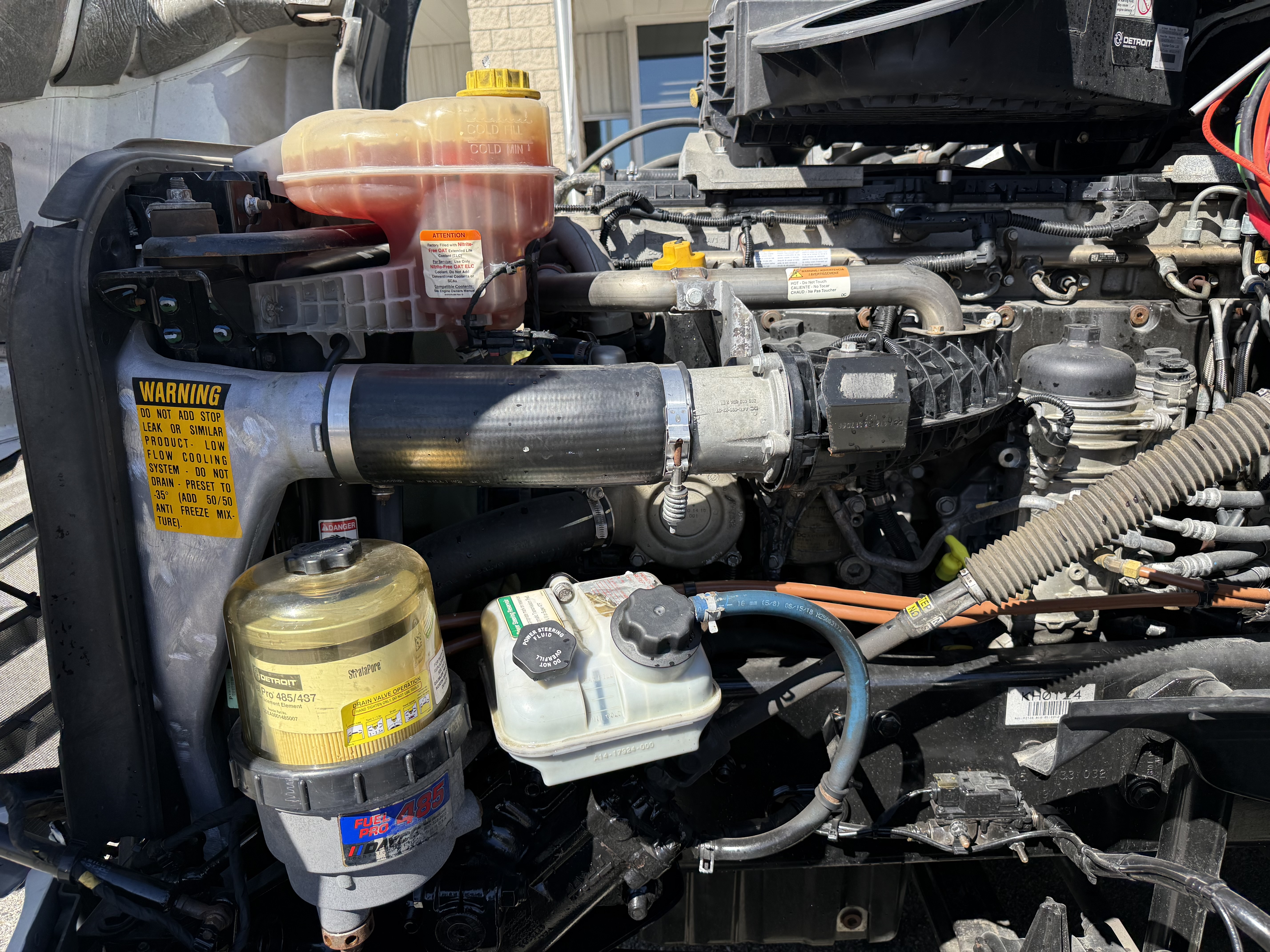 2019 FREIGHTLINER CASCADIA 126SLP - image 10