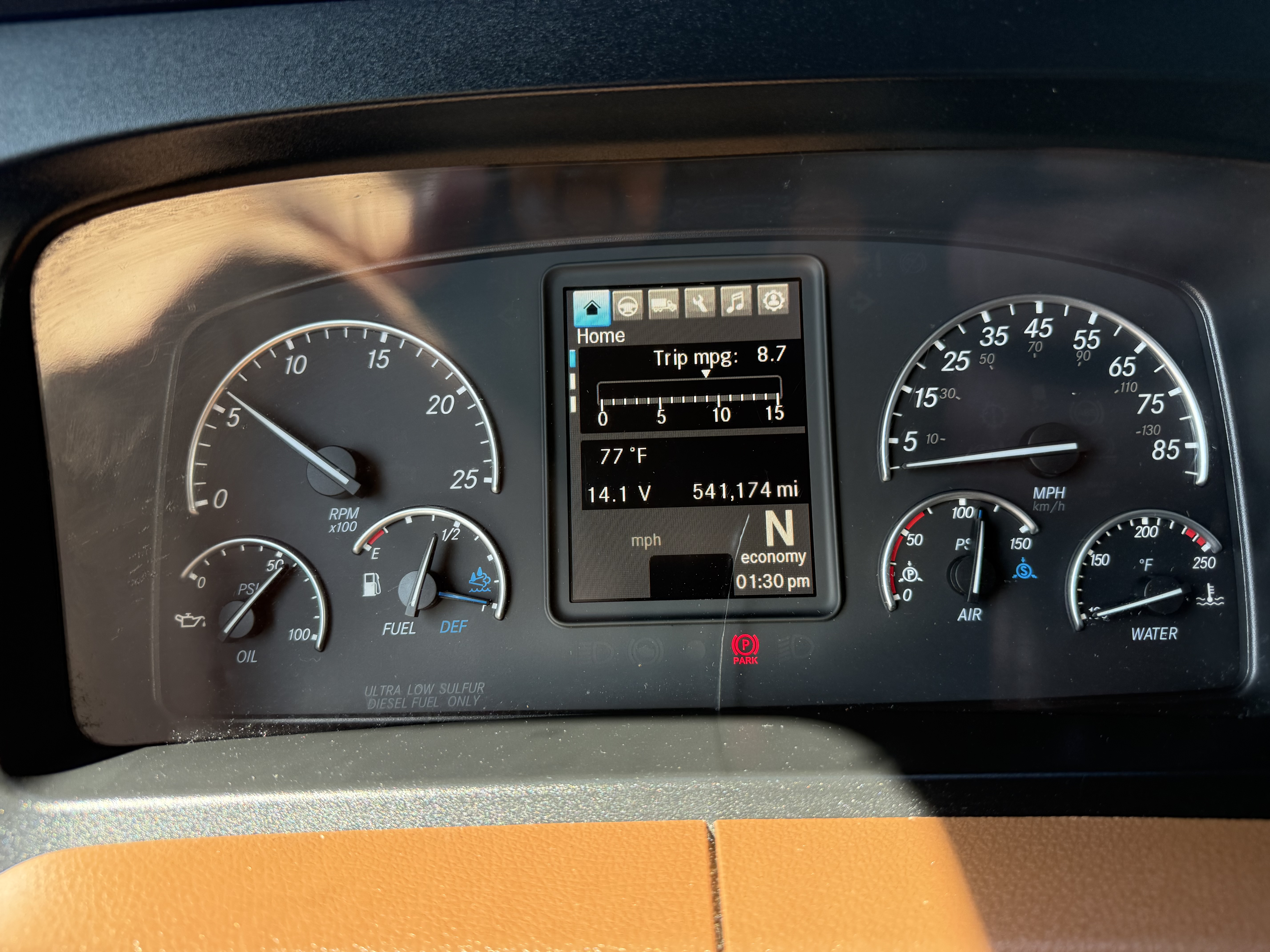 2020 FREIGHTLINER CASCADIA 126SLP - image 14