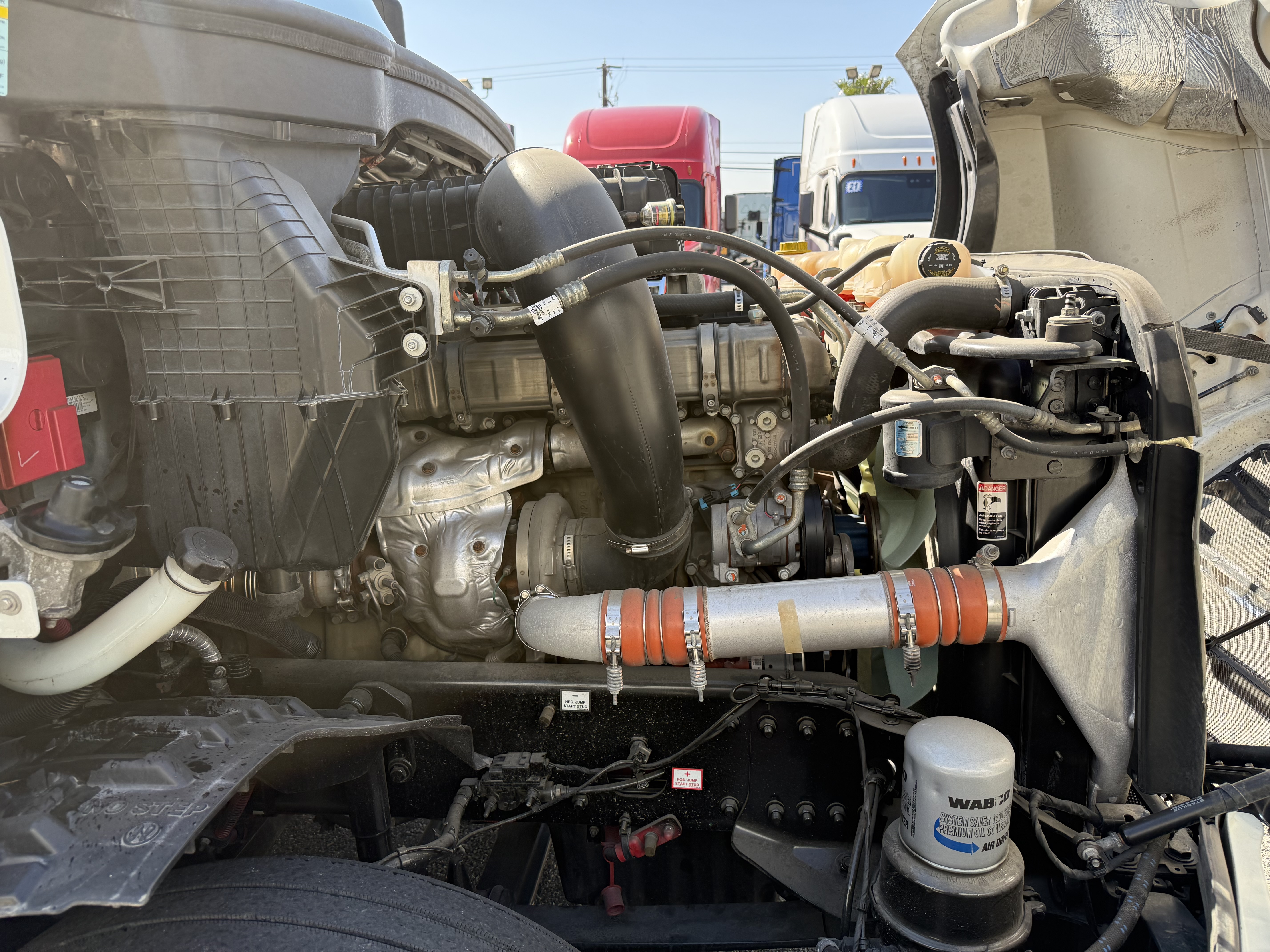 2021 FREIGHTLINER CASCADIA 126SLP - image 10