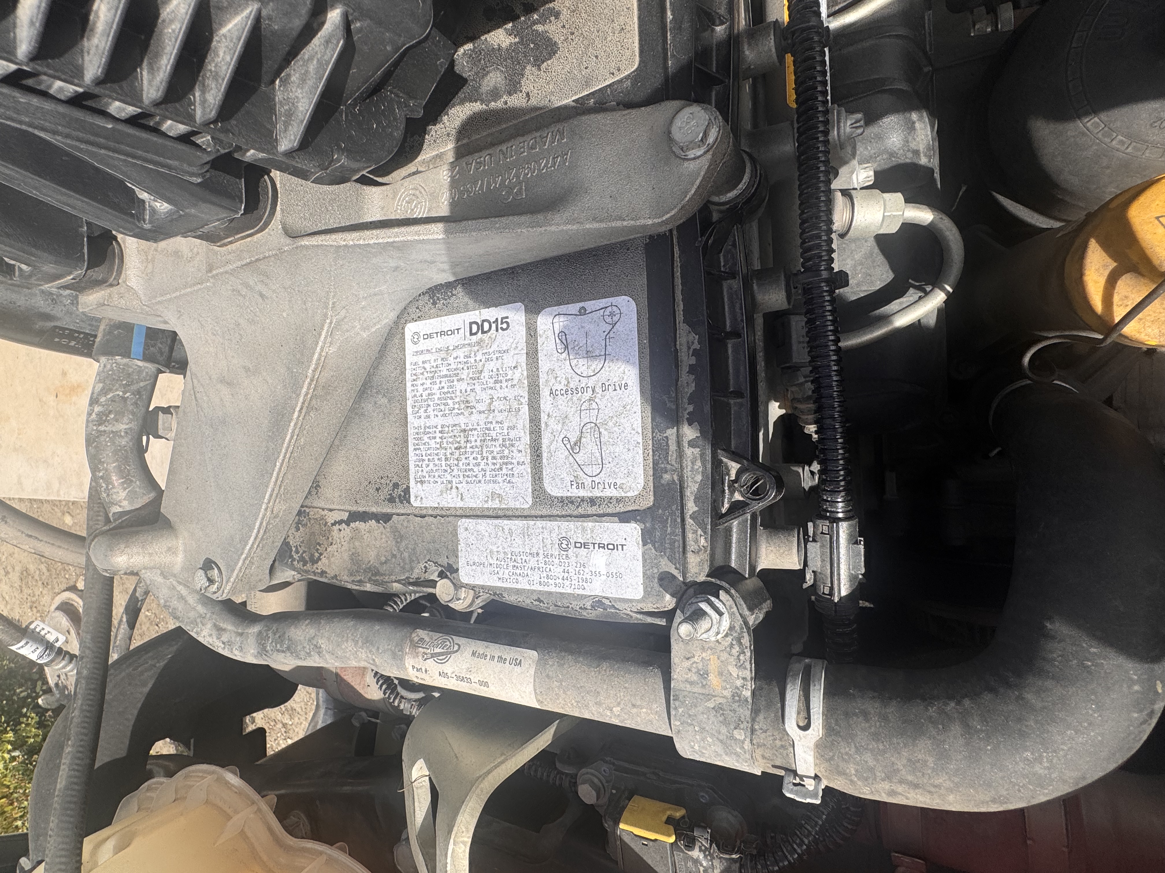 2022 FREIGHTLINER CASCADIA 126DC - image 11