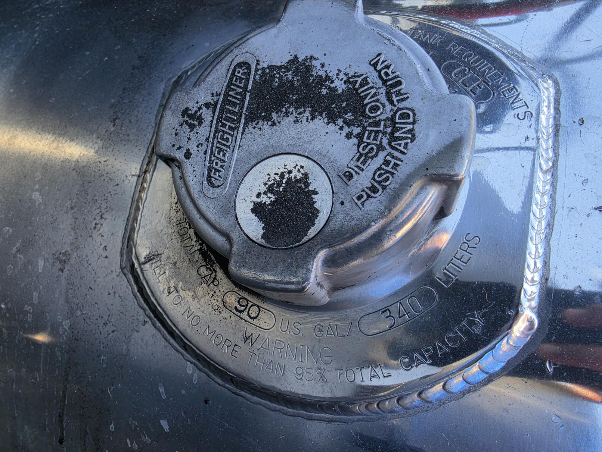 2022 FREIGHTLINER CASCADIA 126DC - image 21