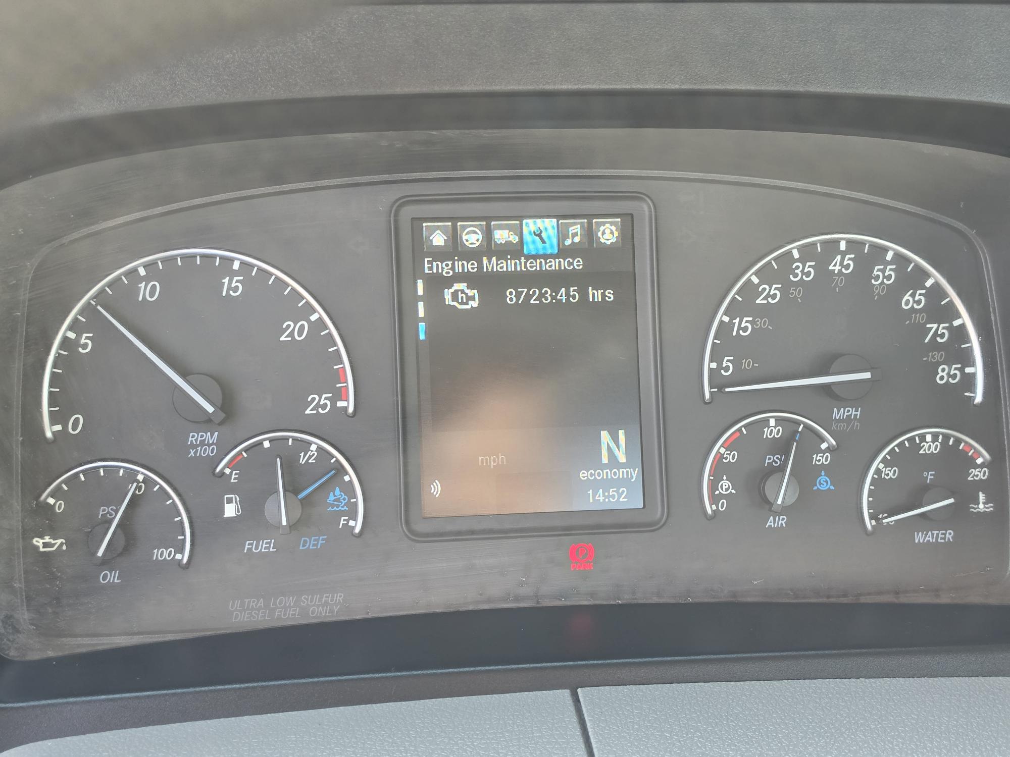 2022 FREIGHTLINER CASCADIA 126DC - image 15