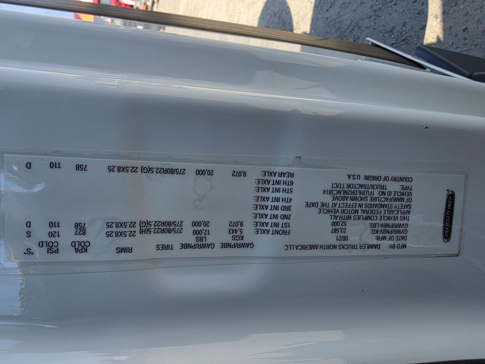 2022 FREIGHTLINER CASCADIA 126DC - image 26