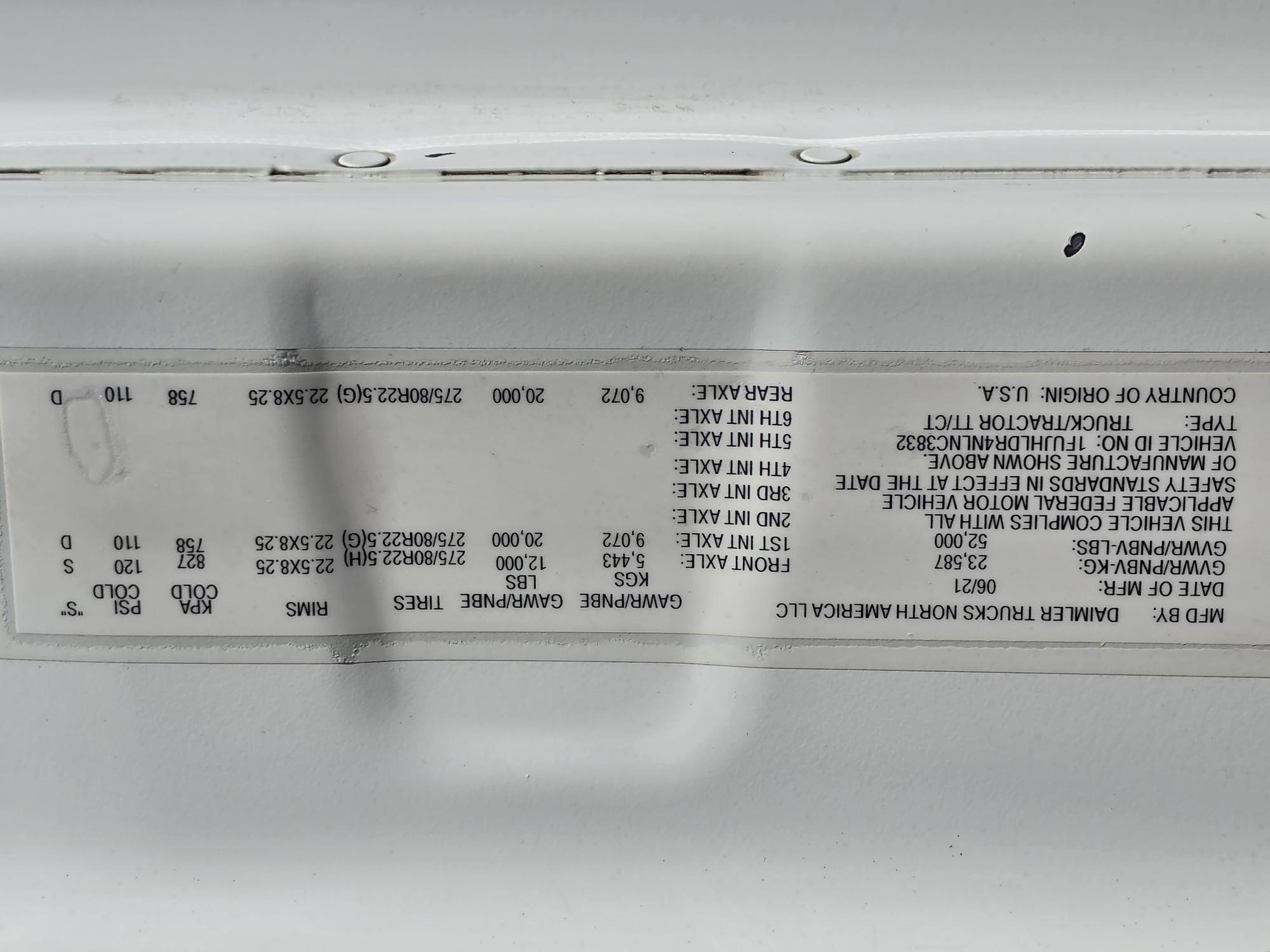 2022 FREIGHTLINER CASCADIA 126DC - image 24