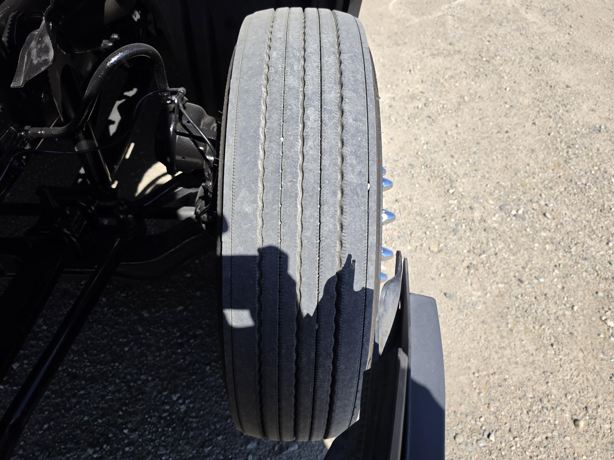 2022 FREIGHTLINER CASCADIA 126DC - image 12