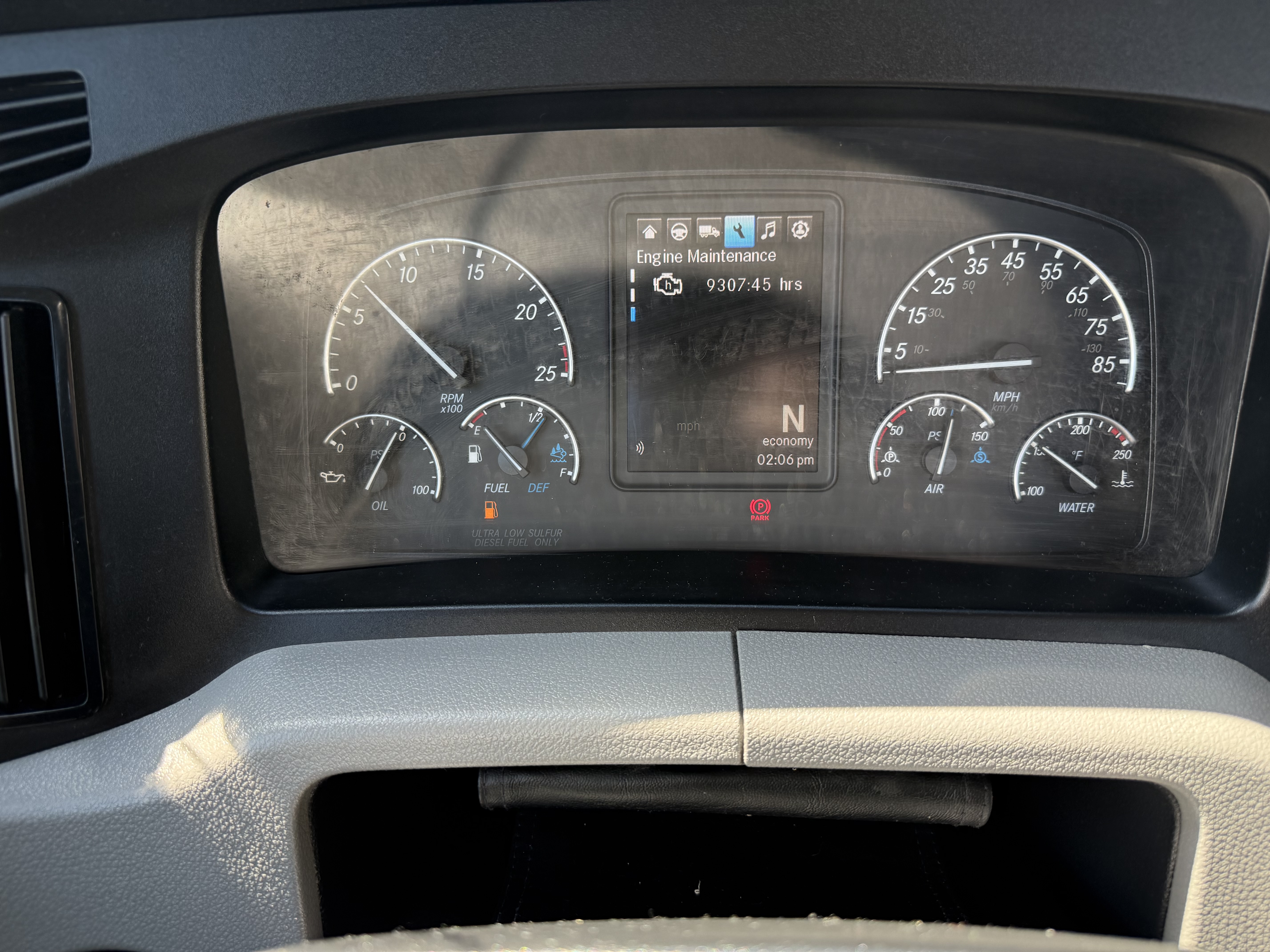 2022 FREIGHTLINER CASCADIA 126DC - image 14