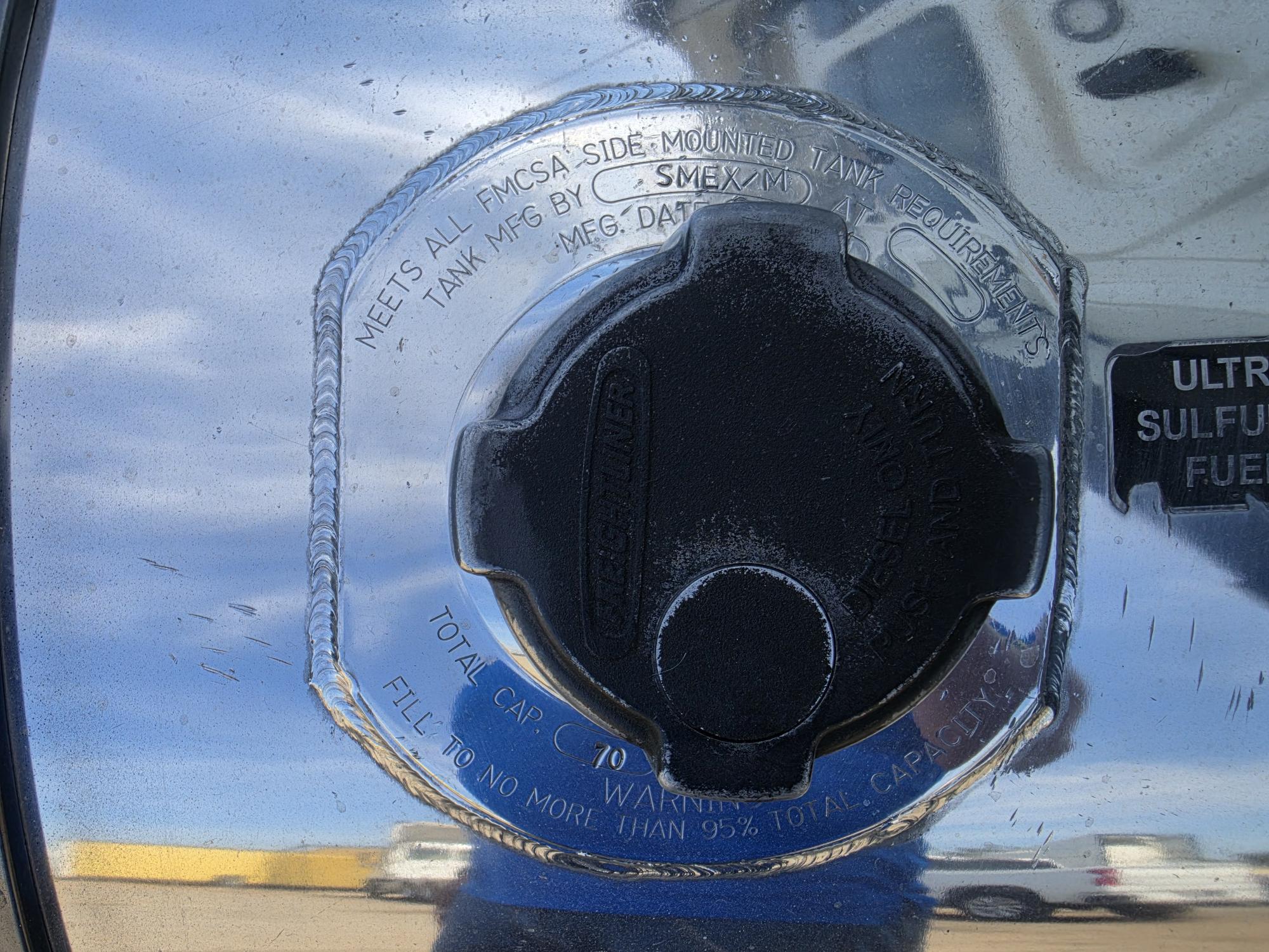 2022 FREIGHTLINER CASCADIA 126DC - image 21