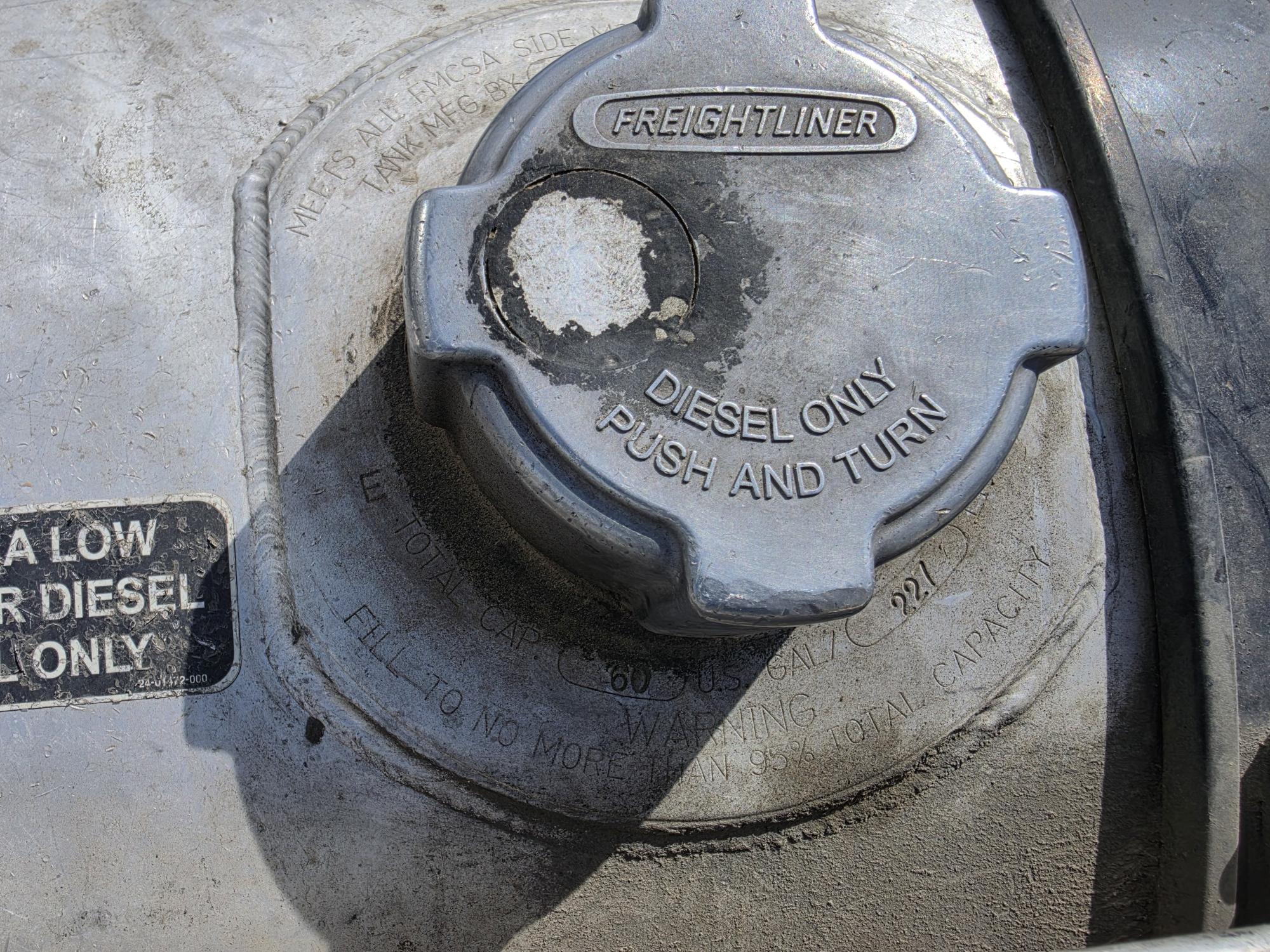 2021 FREIGHTLINER CASCADIA 116DC - image 16