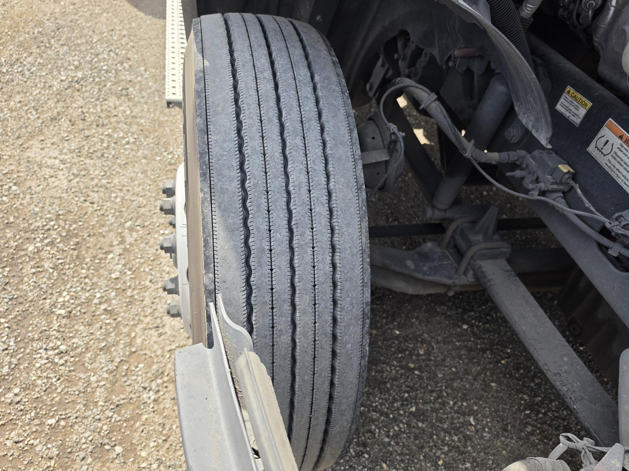 2021 FREIGHTLINER CASCADIA 116DC - image 14