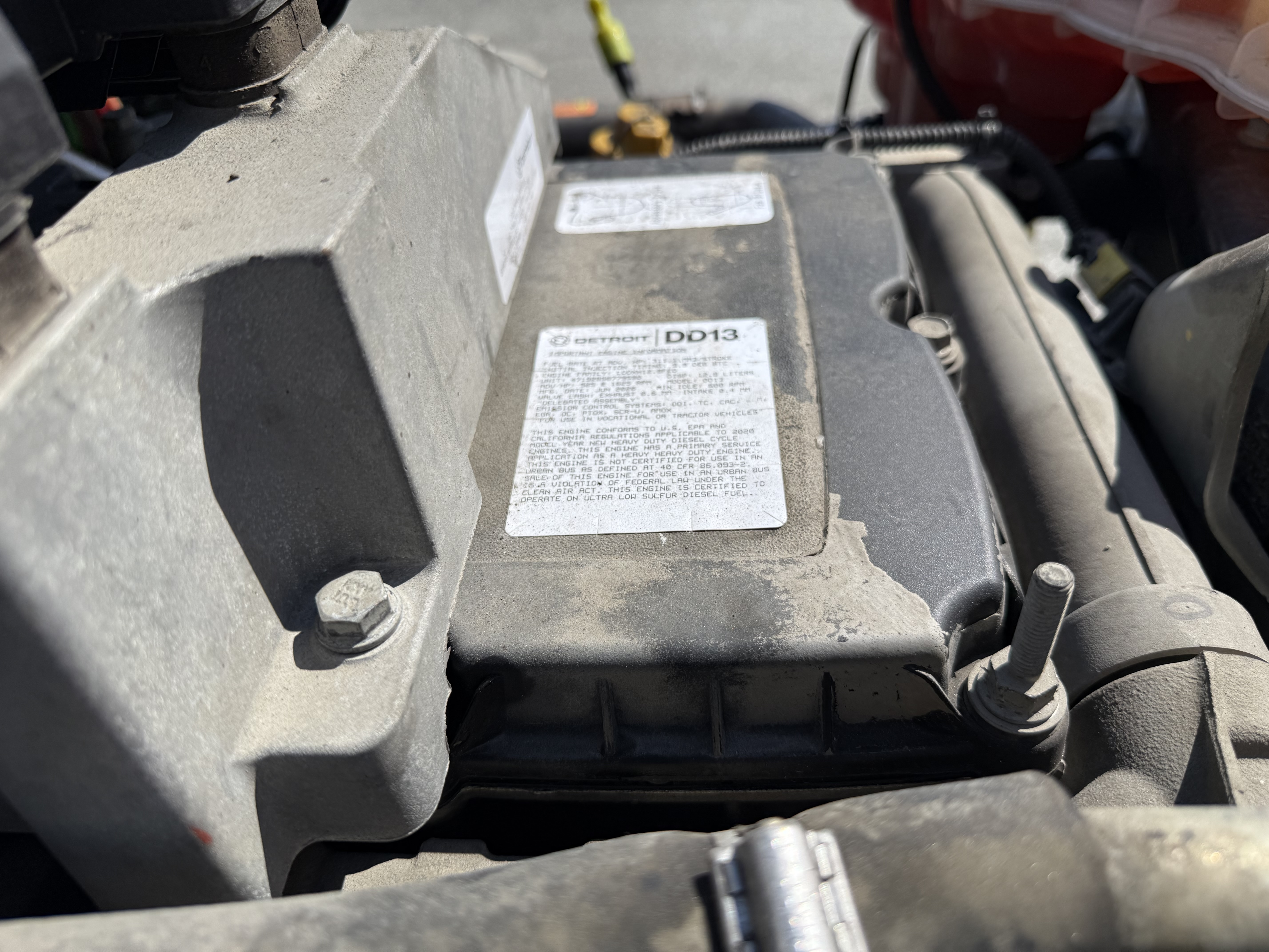 2021 FREIGHTLINER CASCADIA 126DC - image 11